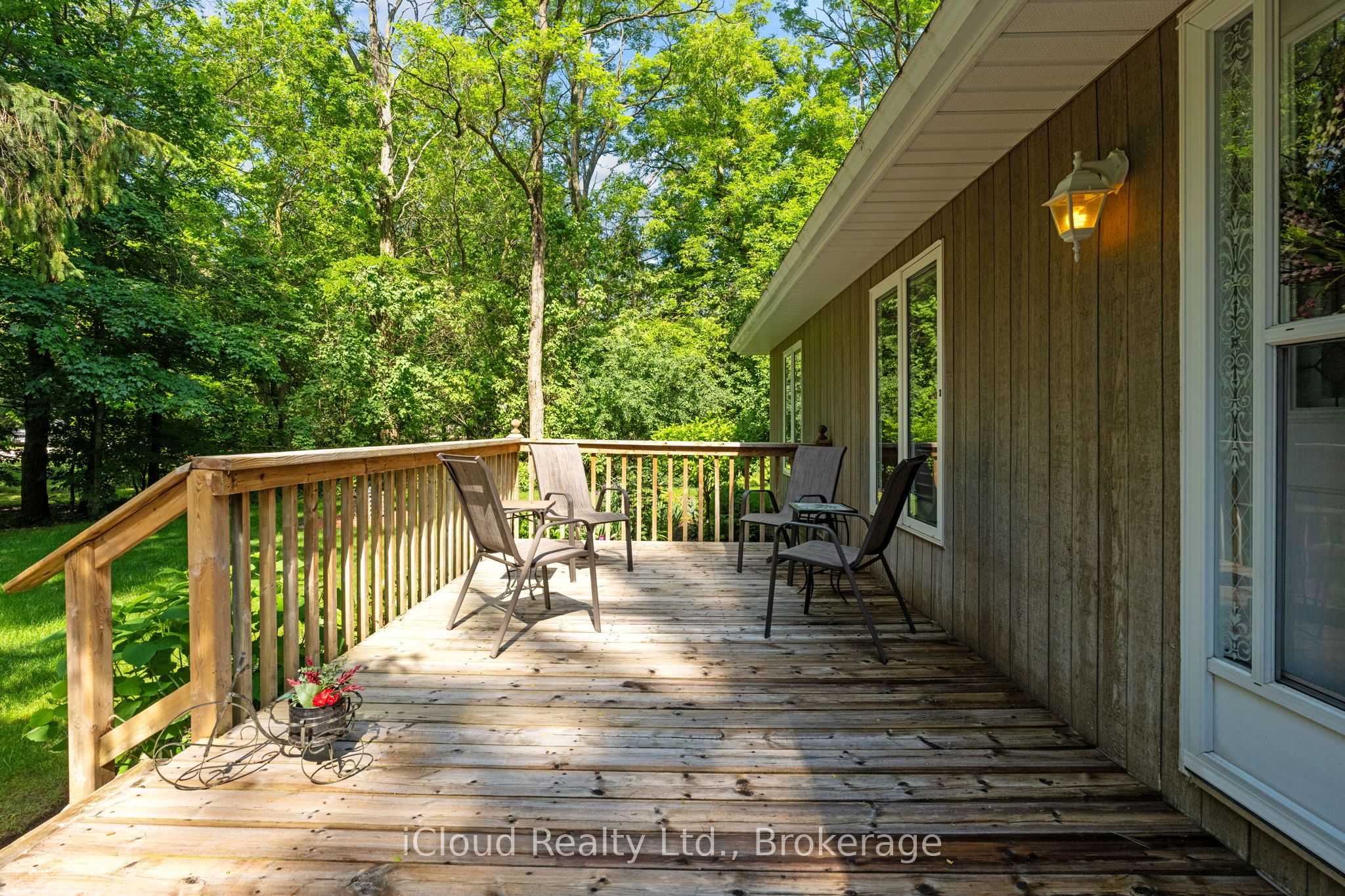 20 Mactavesh Crescent, Bluewater, ON N0M 1G0 photo 3