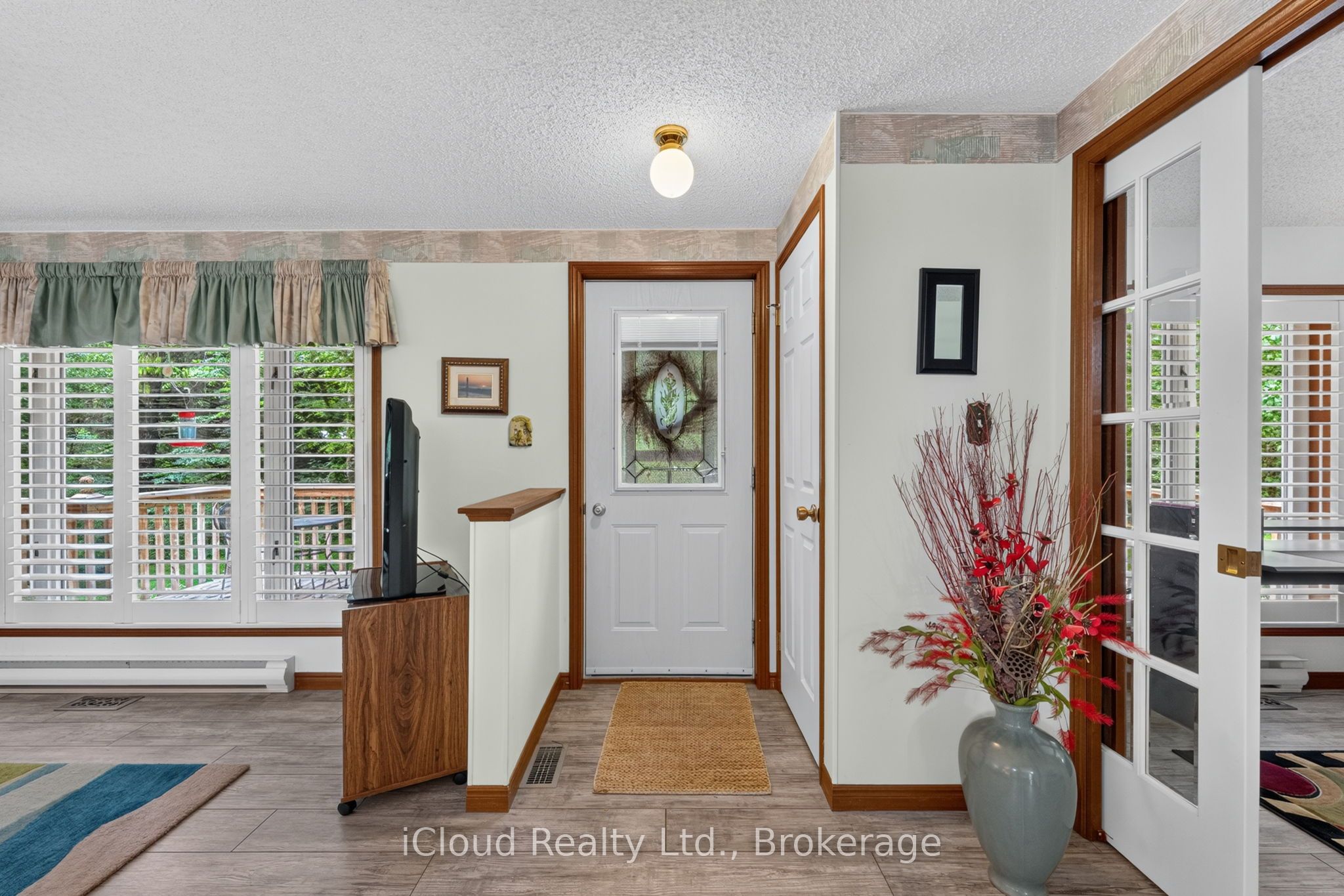 20 Mactavesh Crescent, Bluewater, ON N0M 1G0 photo 4