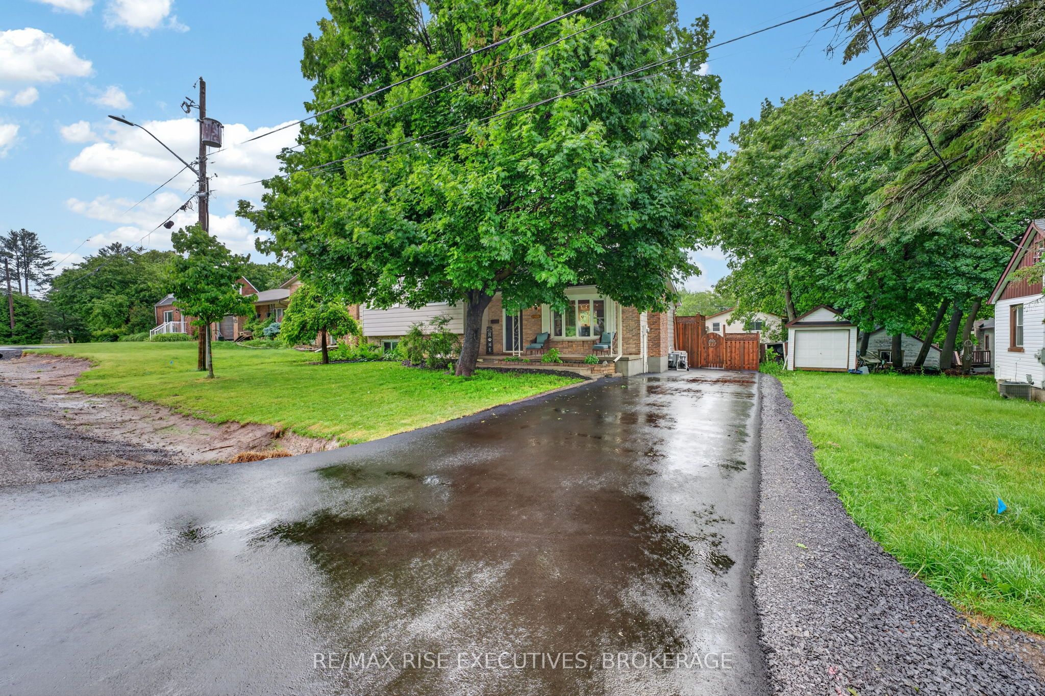 1560 Victoria Street, Kingston, ON K7M 5H5 photo 3