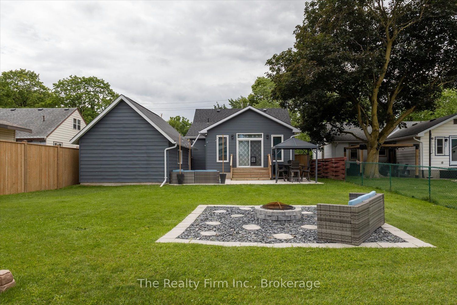 374 West Gore Street, Stratford, ON N5A 1L1 photo 4