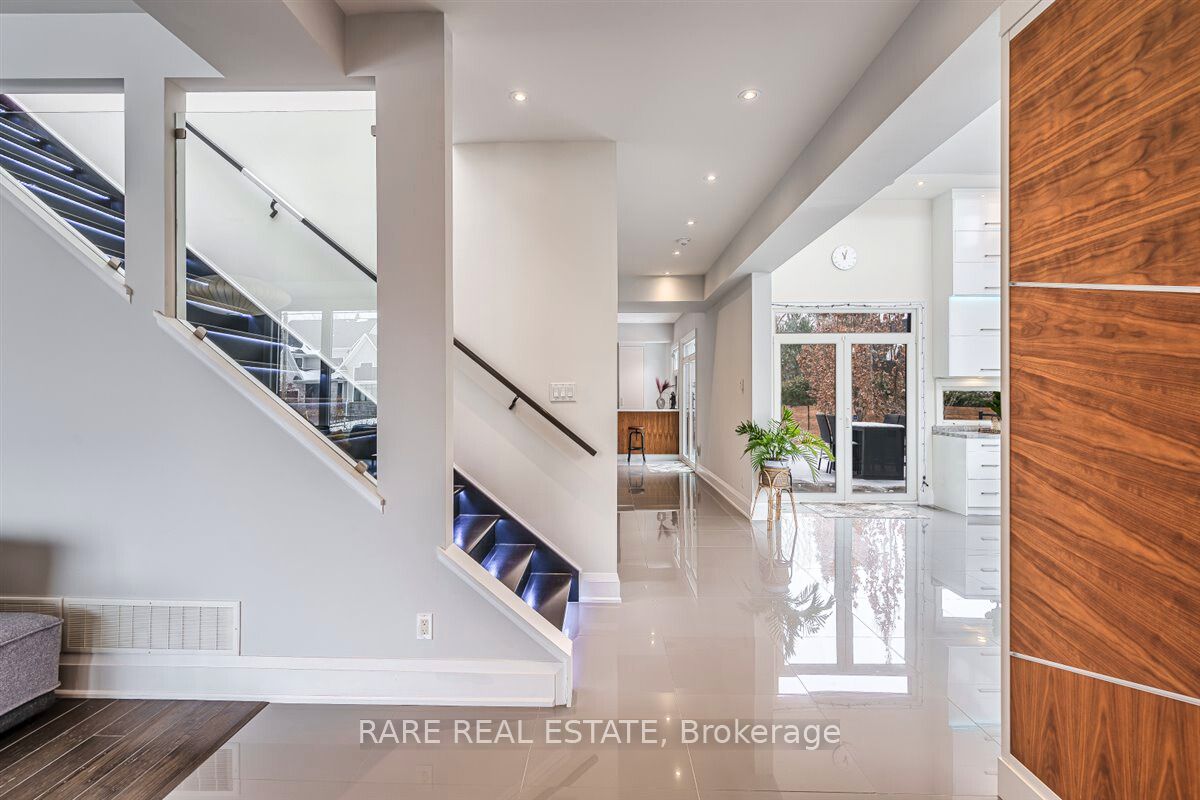 125 Craigmore Crescent, Blue Mountains, ON L9Y 0N6 photo 3