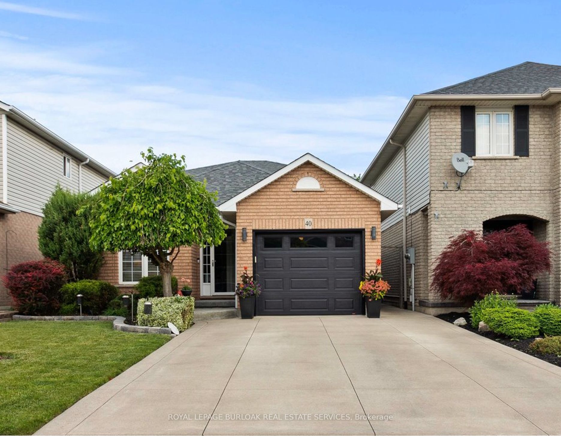 40 Bridgette Drive, Hamilton, ON L9A 5J8 photo 2