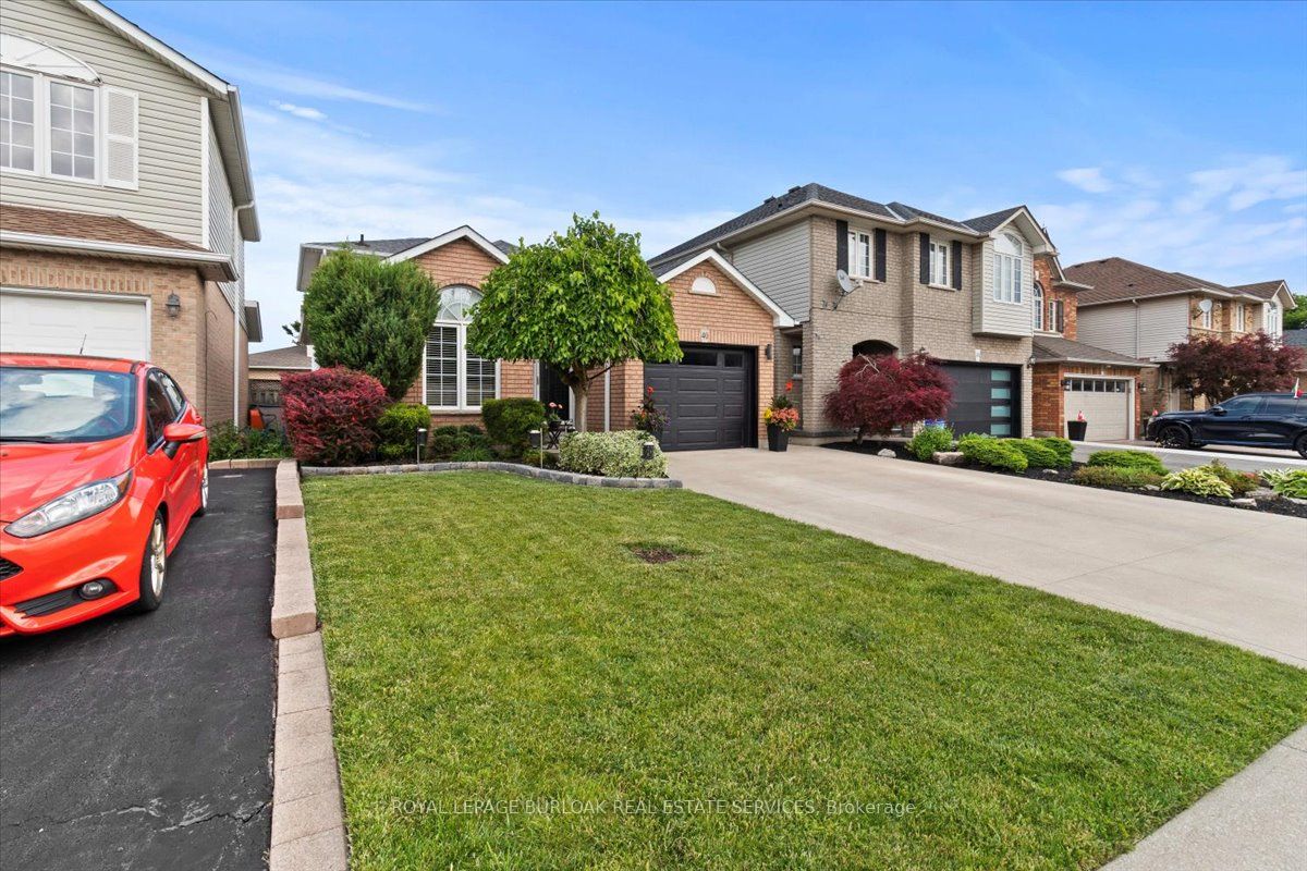 40 Bridgette Drive, Hamilton, ON L9A 5J8 photo 4