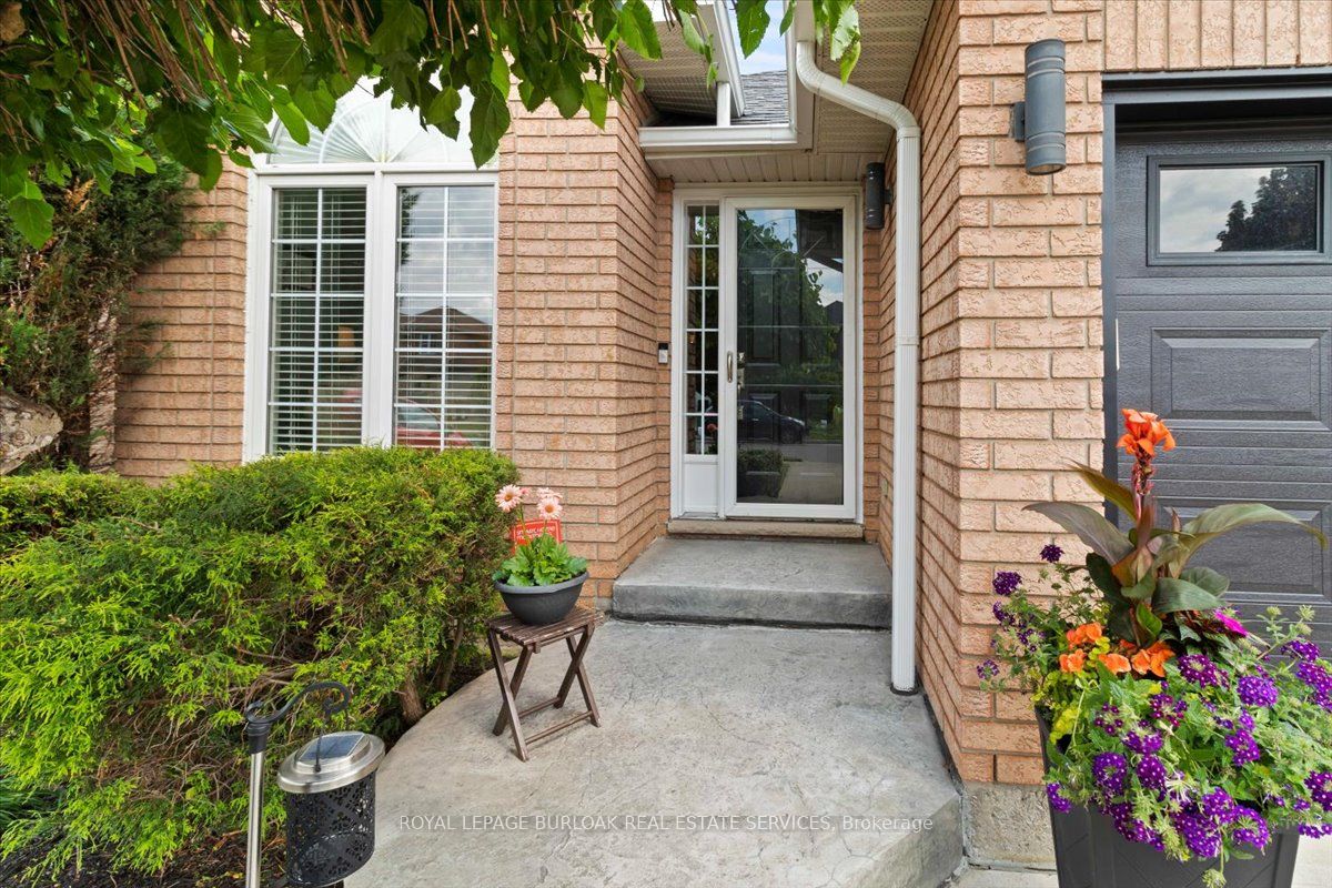 40 Bridgette Drive, Hamilton, ON L9A 5J8 photo 5