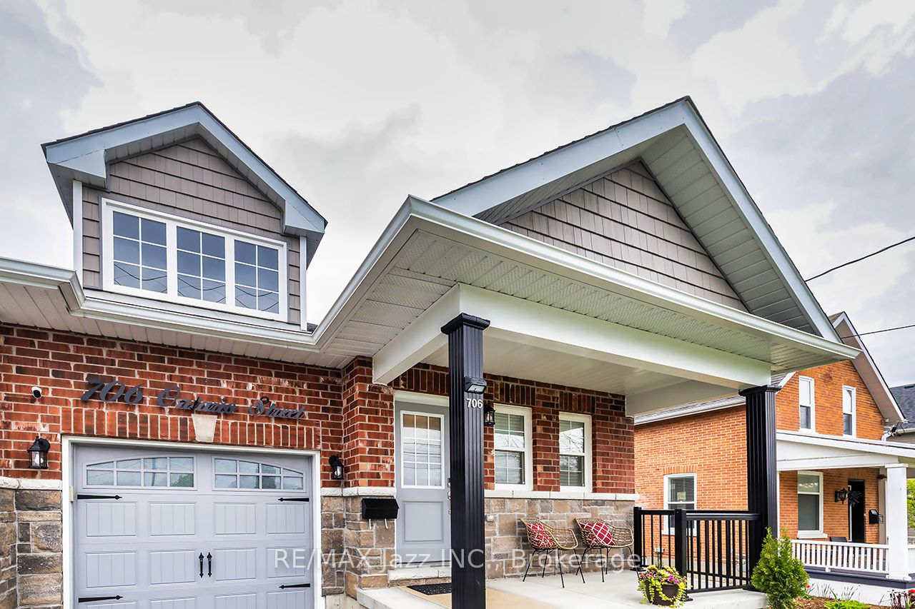 706 Ontario Street, Cobourg, ON K9A 3C5 photo 2
