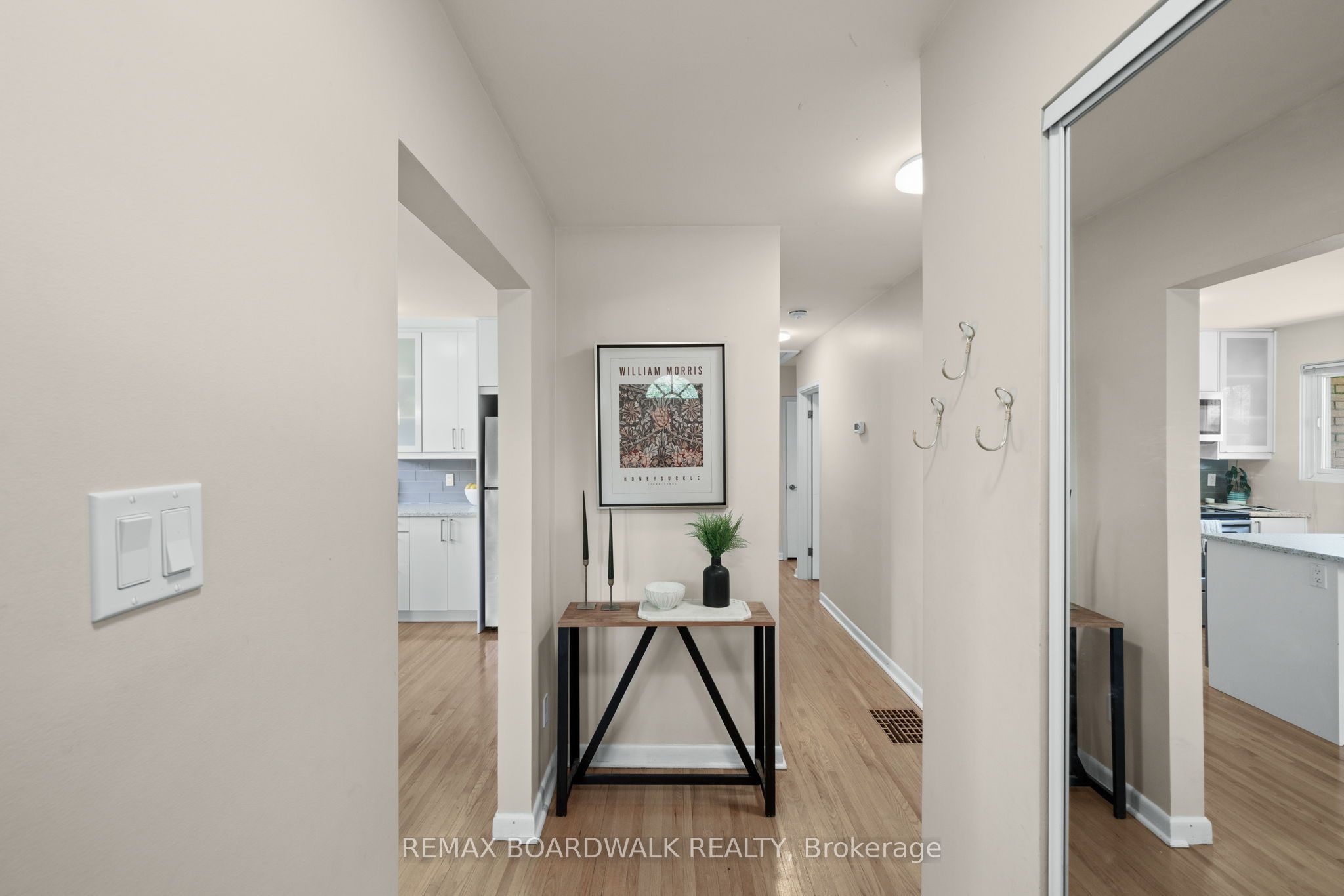 1311 Adirondack Drive, Parkway Park - Queensway Terrace S and Area, ON K2C 2V7 photo 4