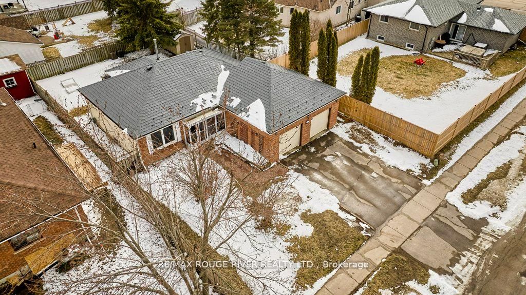 34 Cedar Court, Kawartha Lakes, ON K9V 6A9 photo 2