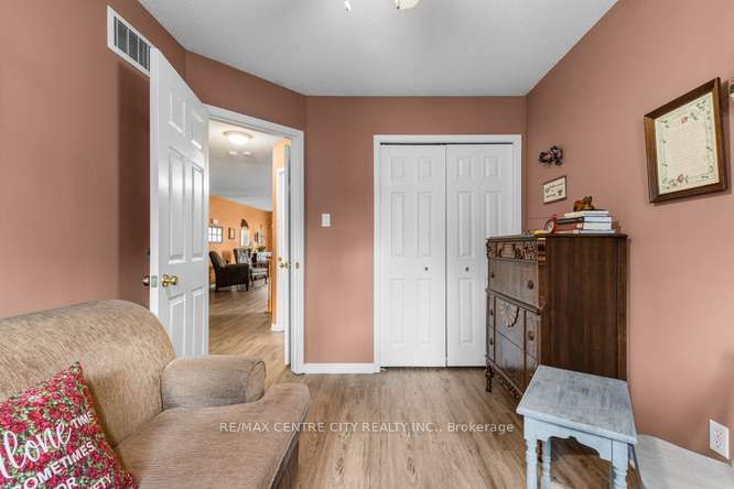 463 Exmouth Circle, London East, ON N5V 5G5 photo 5