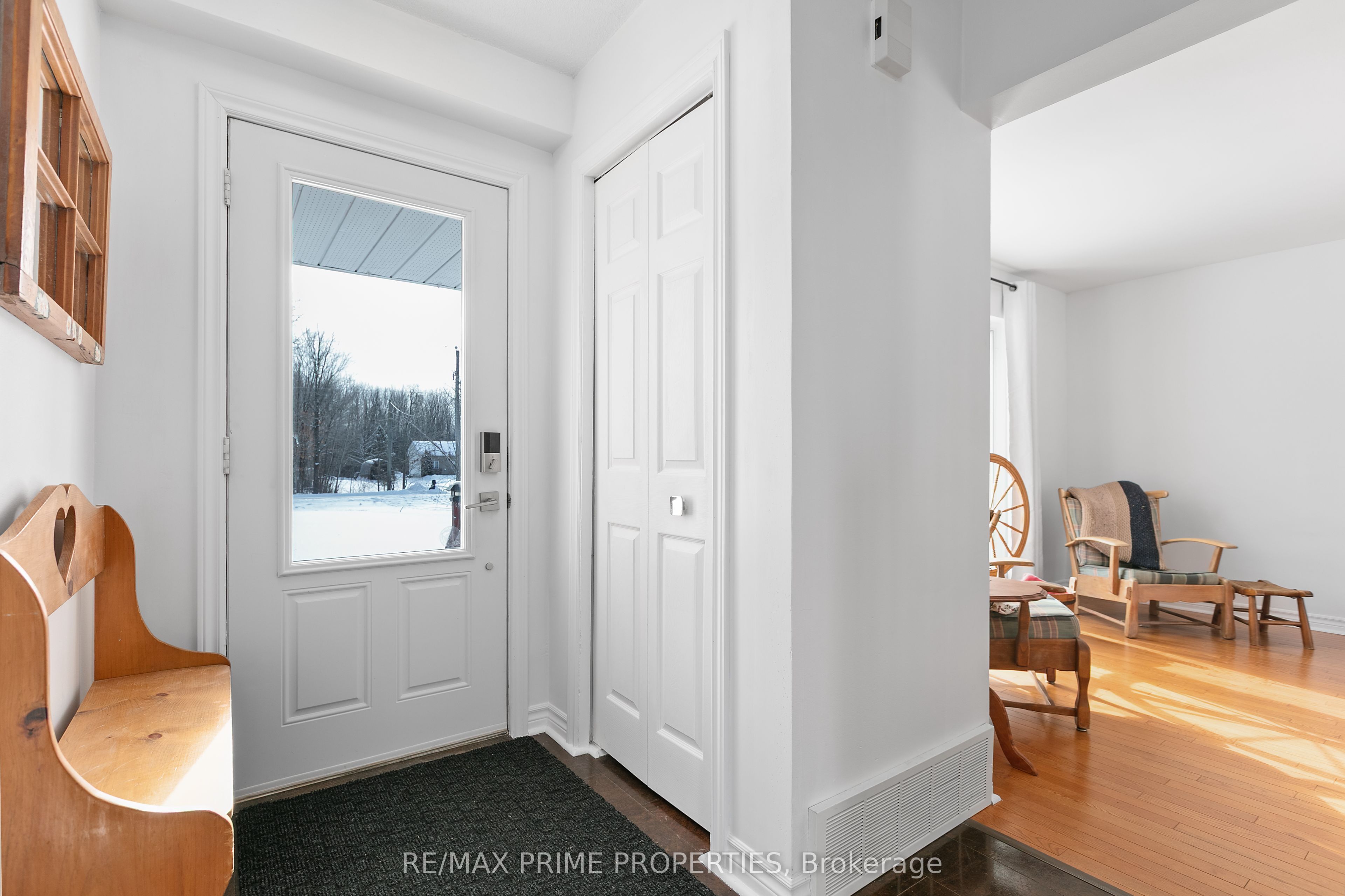 13475 CRUMP Road, North Dundas, ON K0C 1H0 photo 2