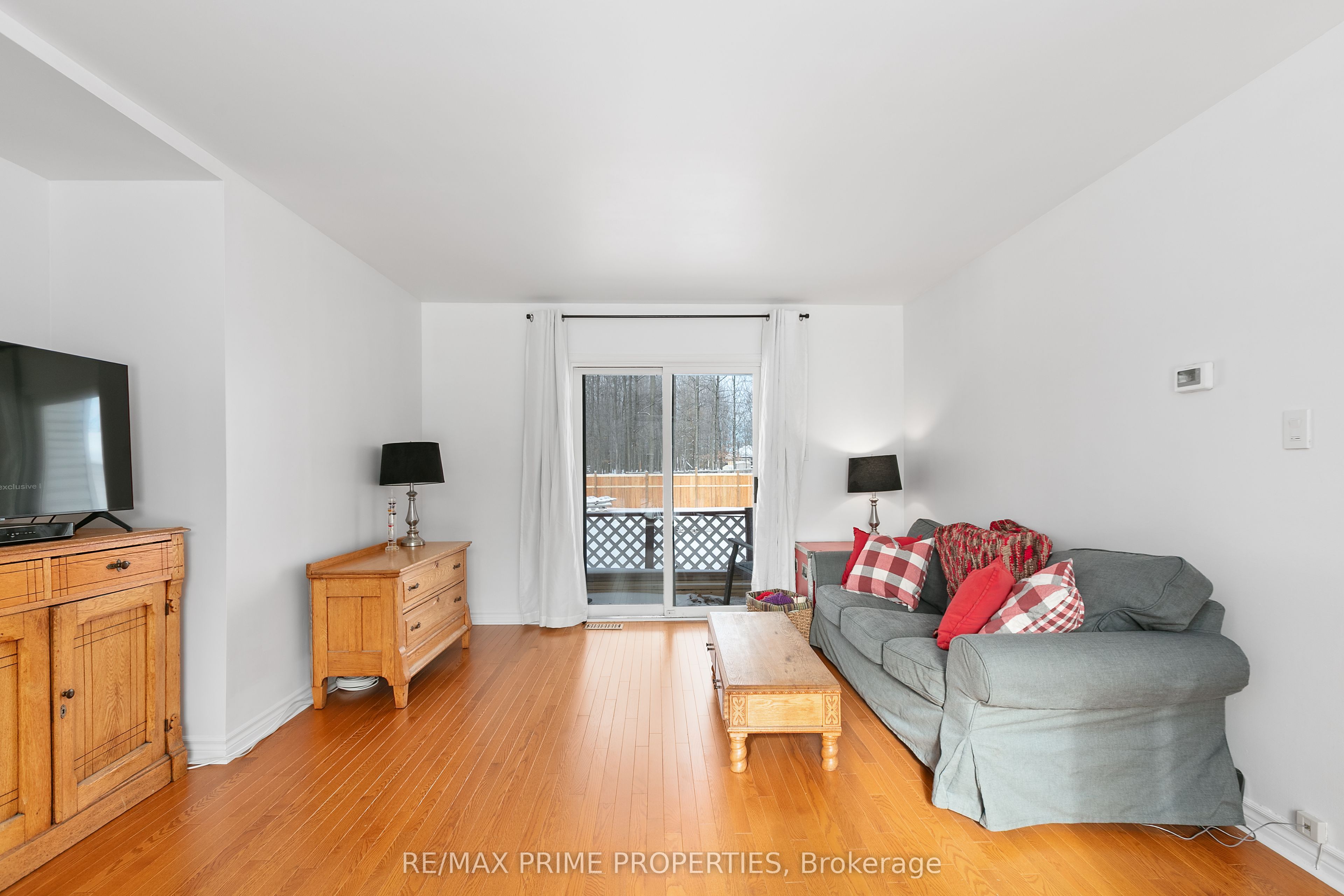 13475 CRUMP Road, North Dundas, ON K0C 1H0 photo 5