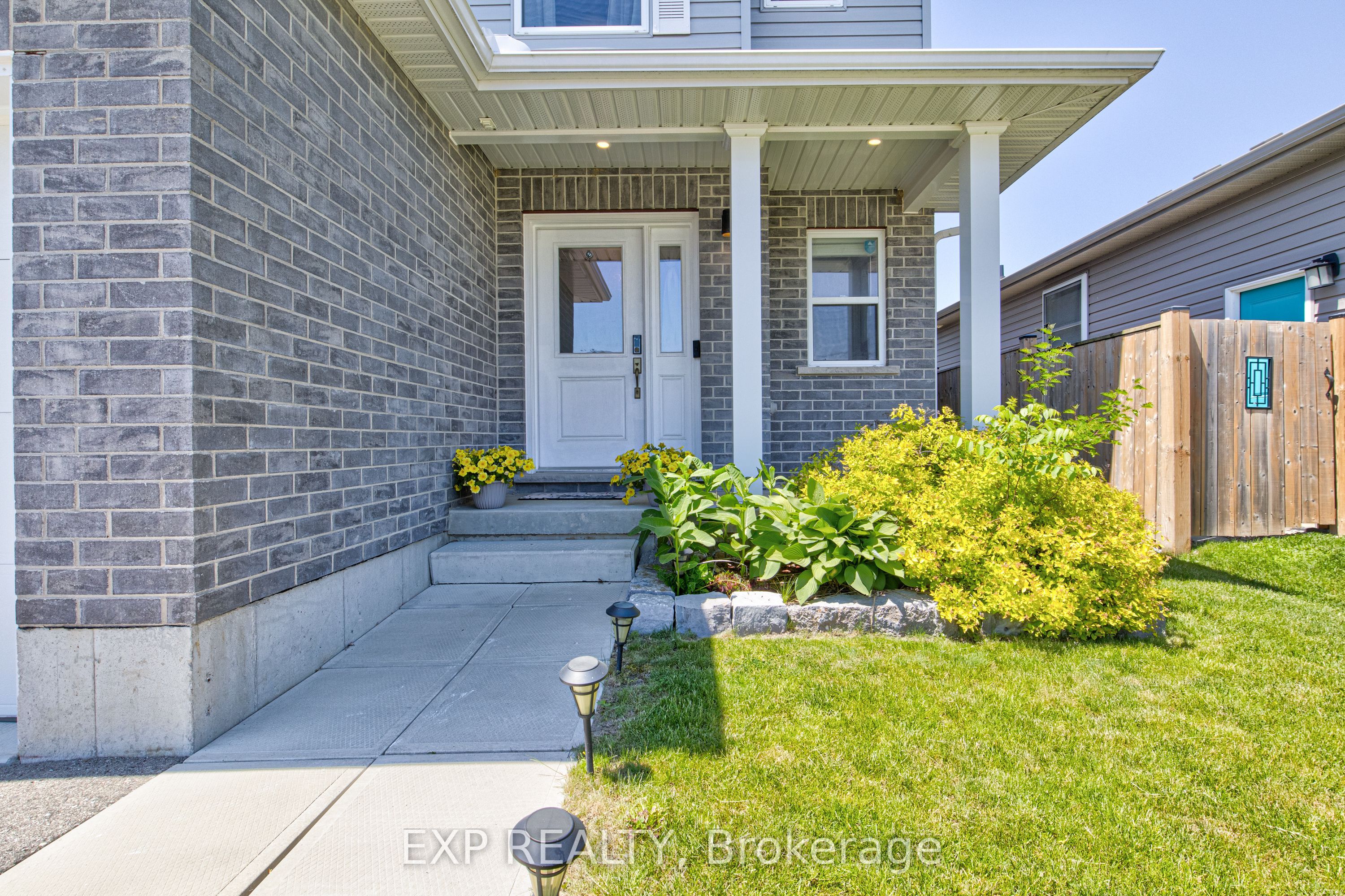 18 Minler Street, Ingersoll, ON N5C 0C9 photo 4