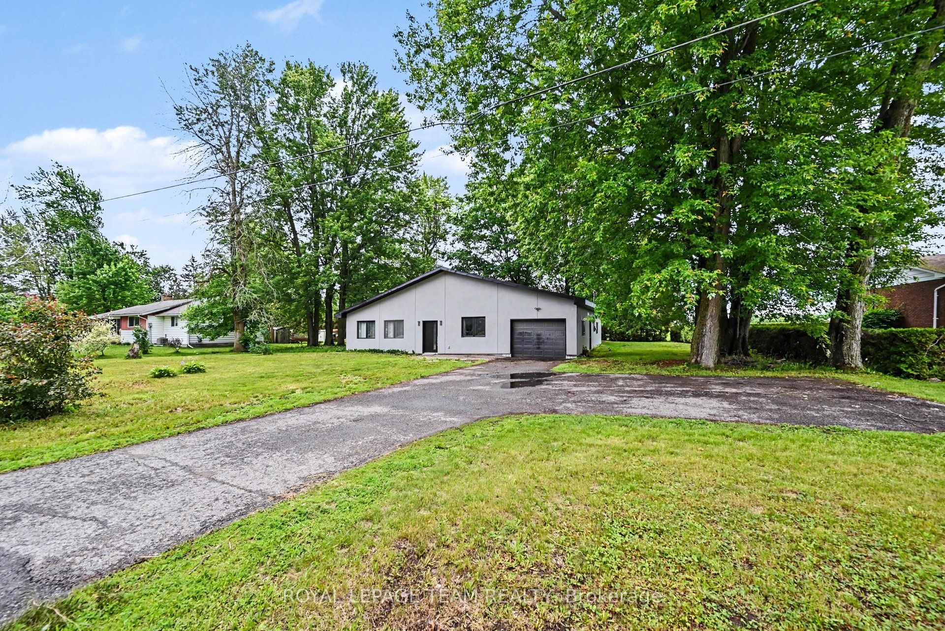 12284 County Road 18 Road, South Dundas, ON K0C 2H0 photo 2