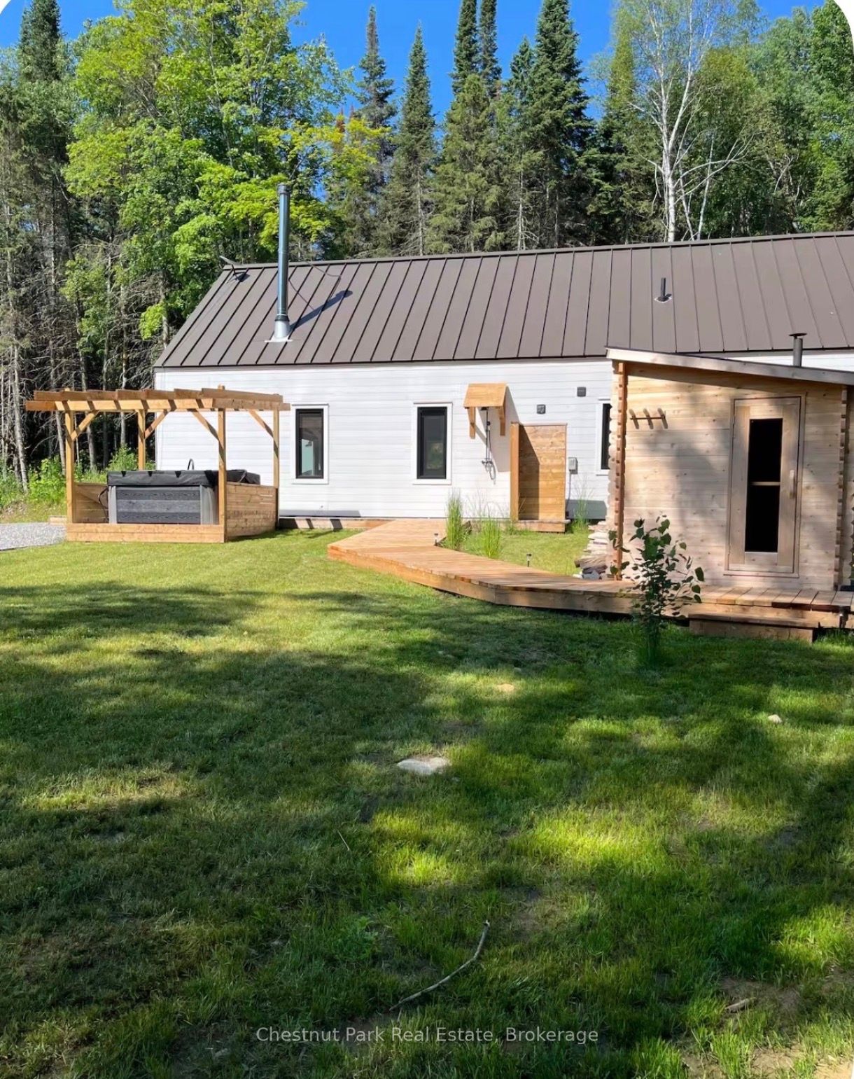 622 Fish Lake Road, Huntsville, ON P1H 2J6 photo 3