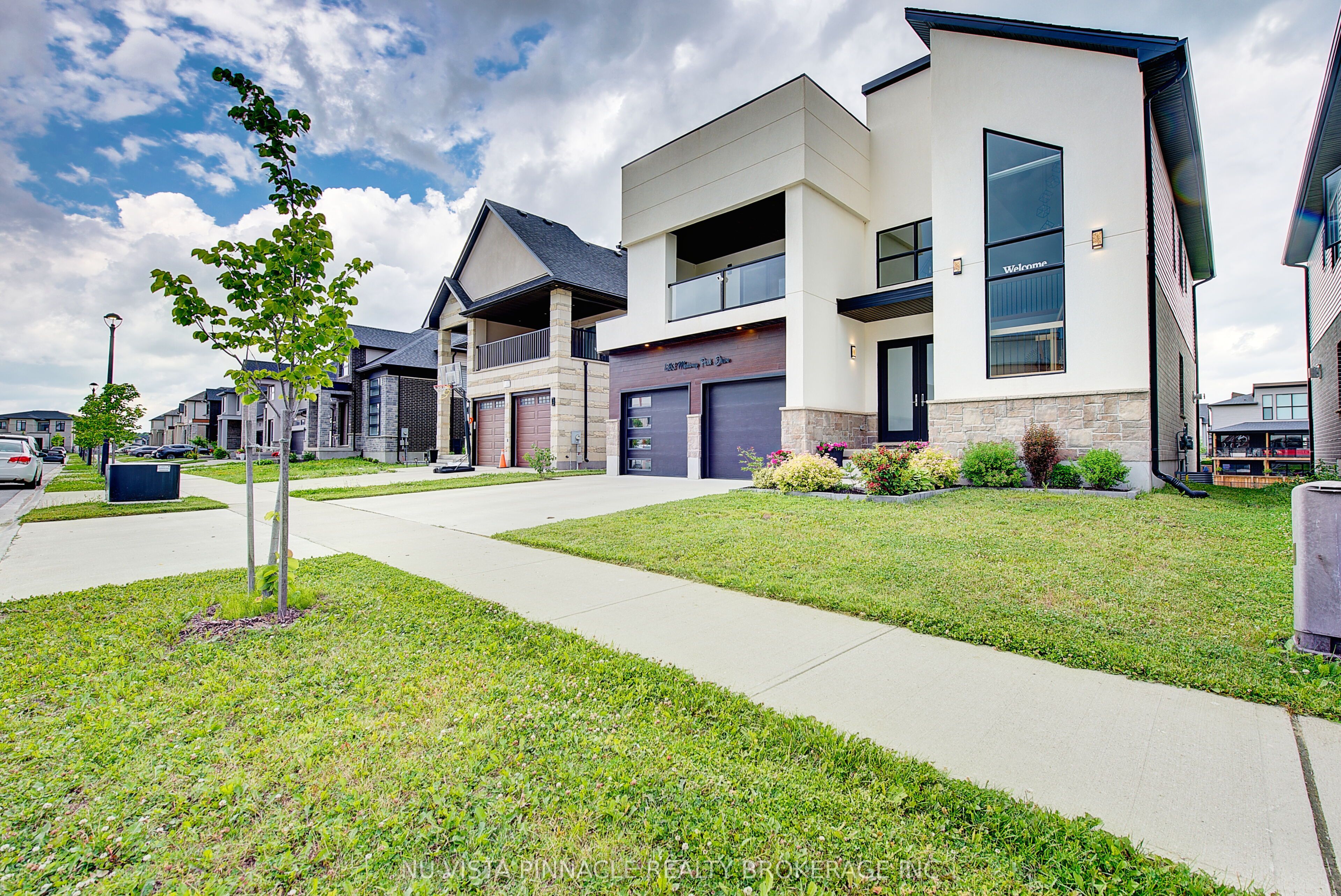 1363 Medway Park Drive E, London North, ON N6G 0V7 photo 3
