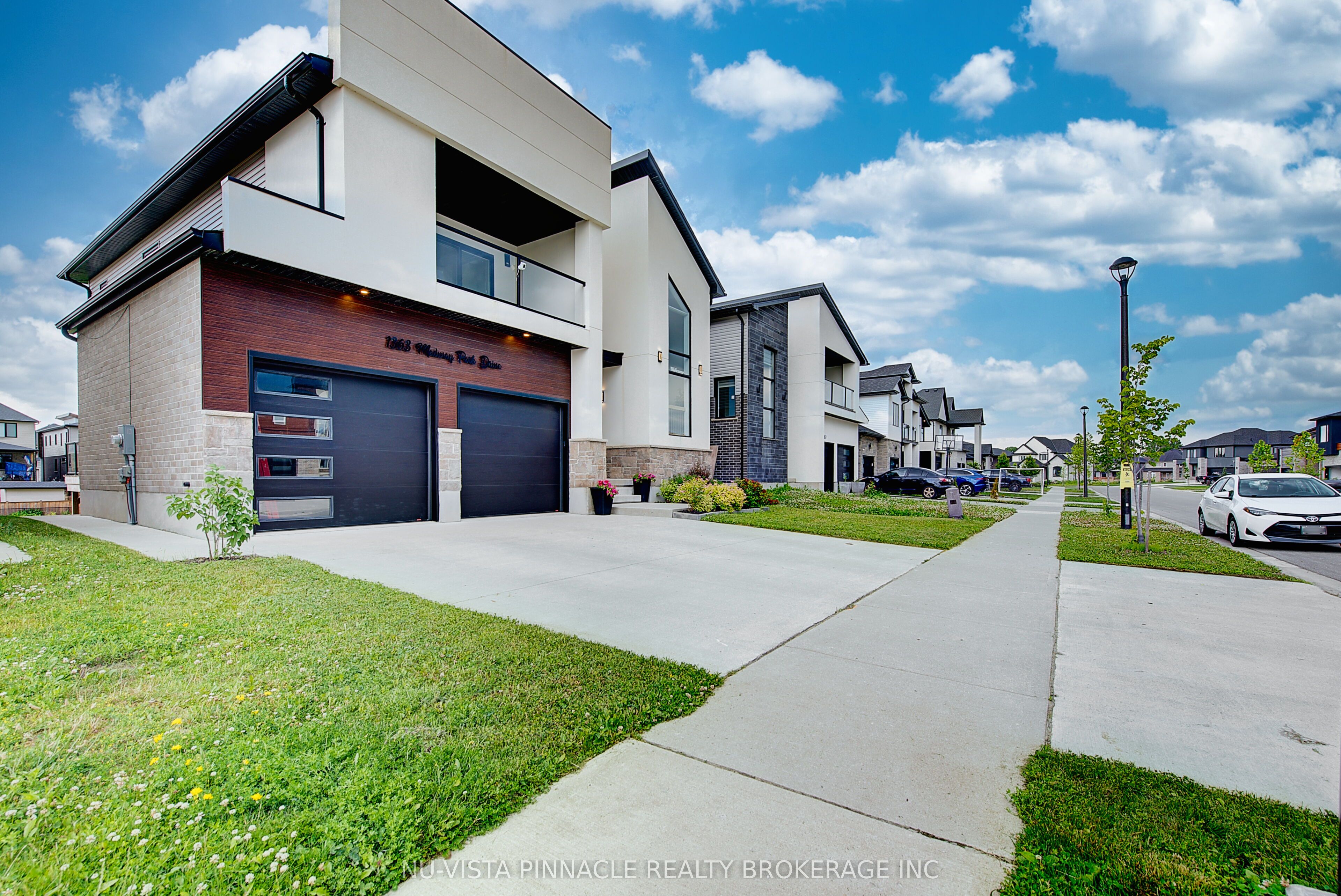 1363 Medway Park Drive E, London North, ON N6G 0V7 photo 4