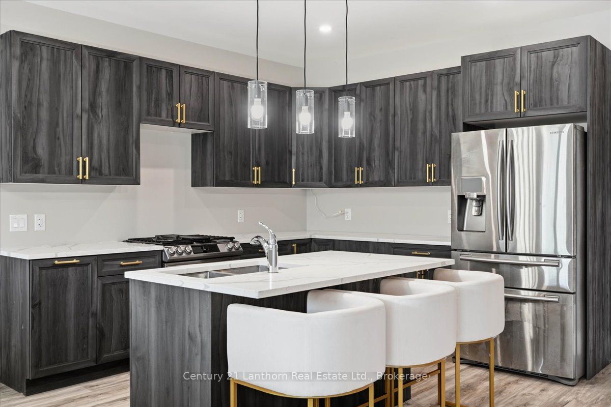 75 Markland Avenue, Prince Edward County, ON K0K 2T0 photo 5