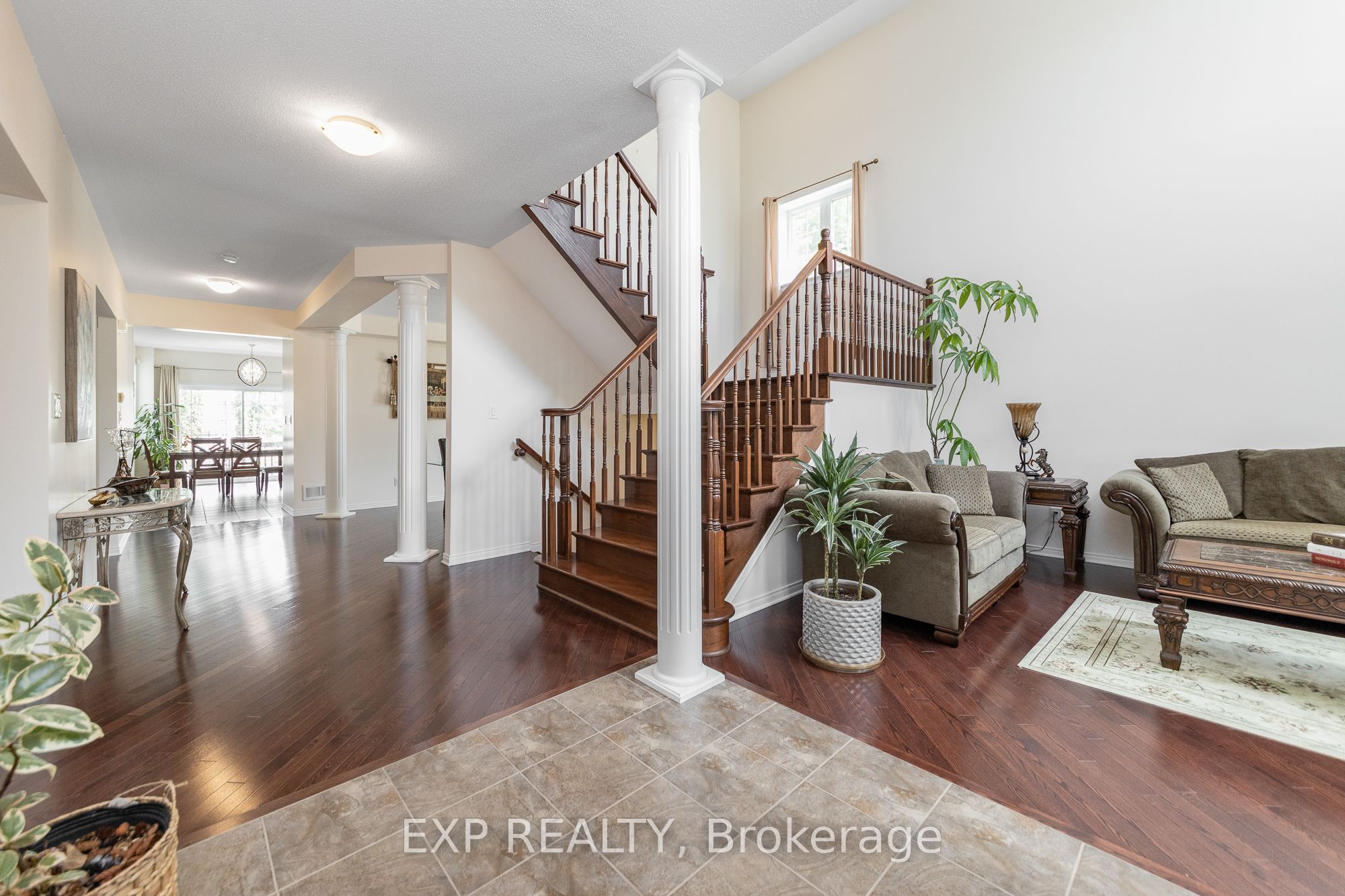 167 Chenoa Way, Barrhaven, ON K2J 0W8 photo 5