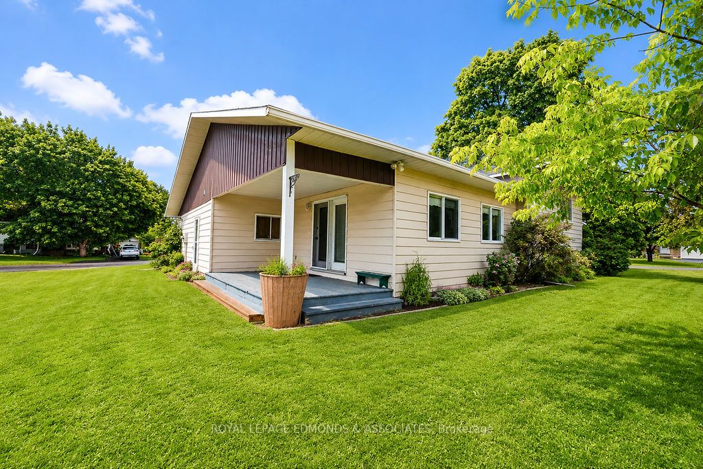 130 Town Line Road, Pembroke, ON K8A 2H1 photo 4