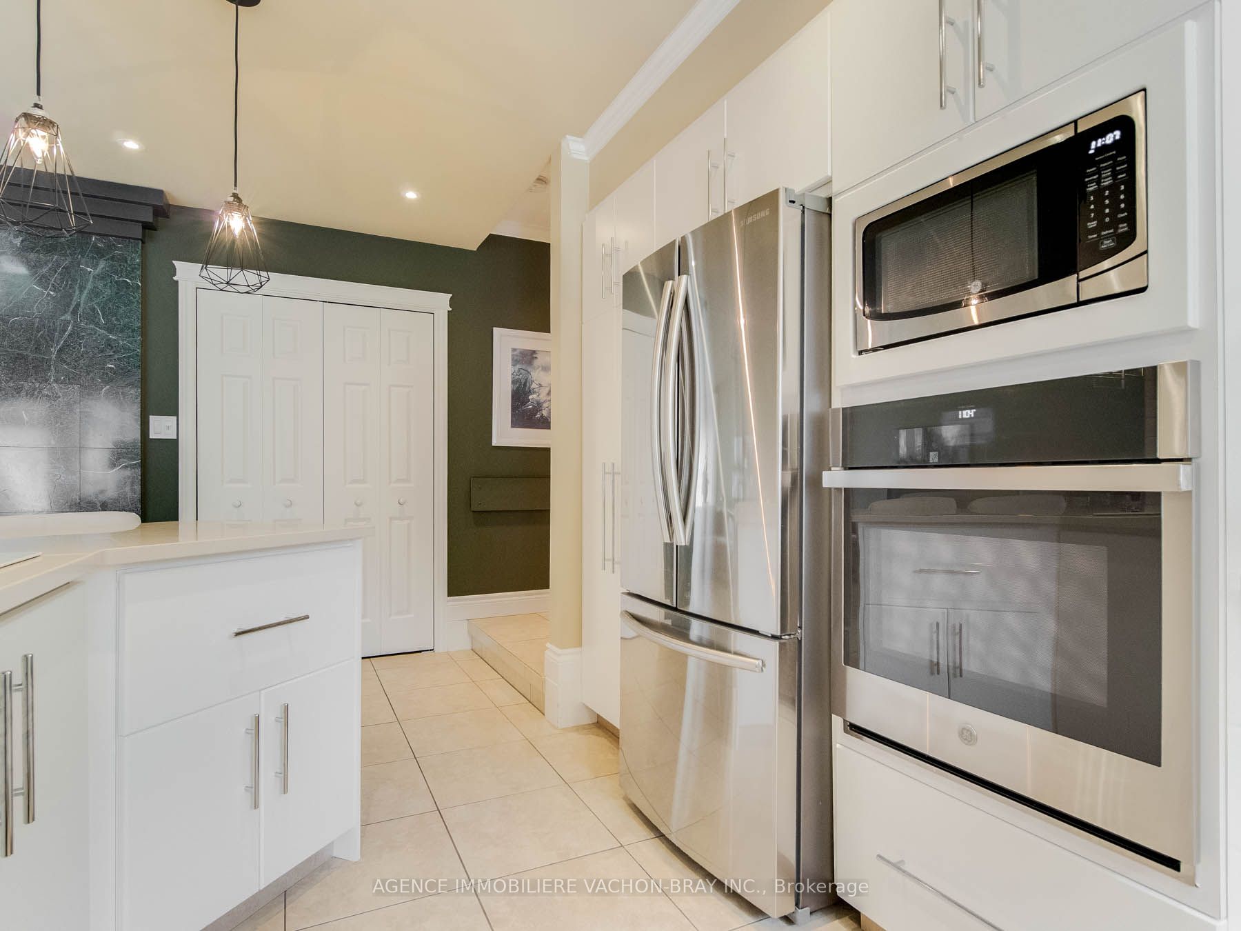 21050 Juniper Avenue, South Glengarry, ON K0C 1E0 photo 5