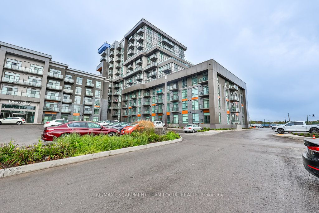470 Dundas Street E 813, Hamilton, ON L8B 2A6 photo 2