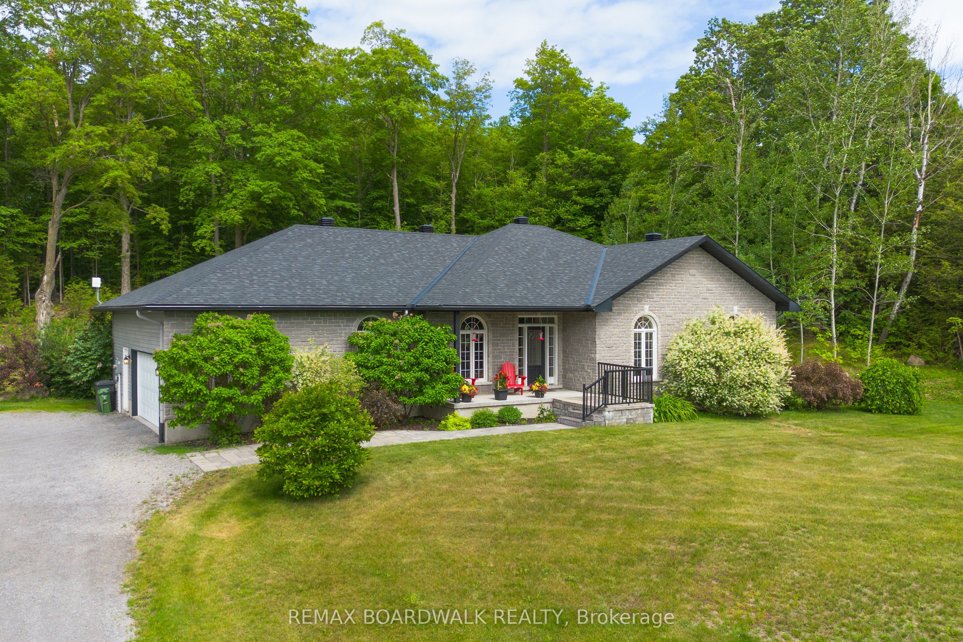 6671 Third Line Road, Manotick - Kars - Rideau Twp and Area, ON K0A 2E0 photo 2
