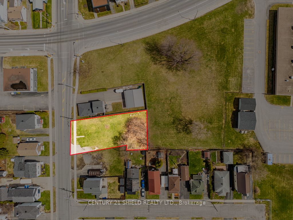 20 Eleventh Street W, Cornwall, ON K6J 3A9 photo 3