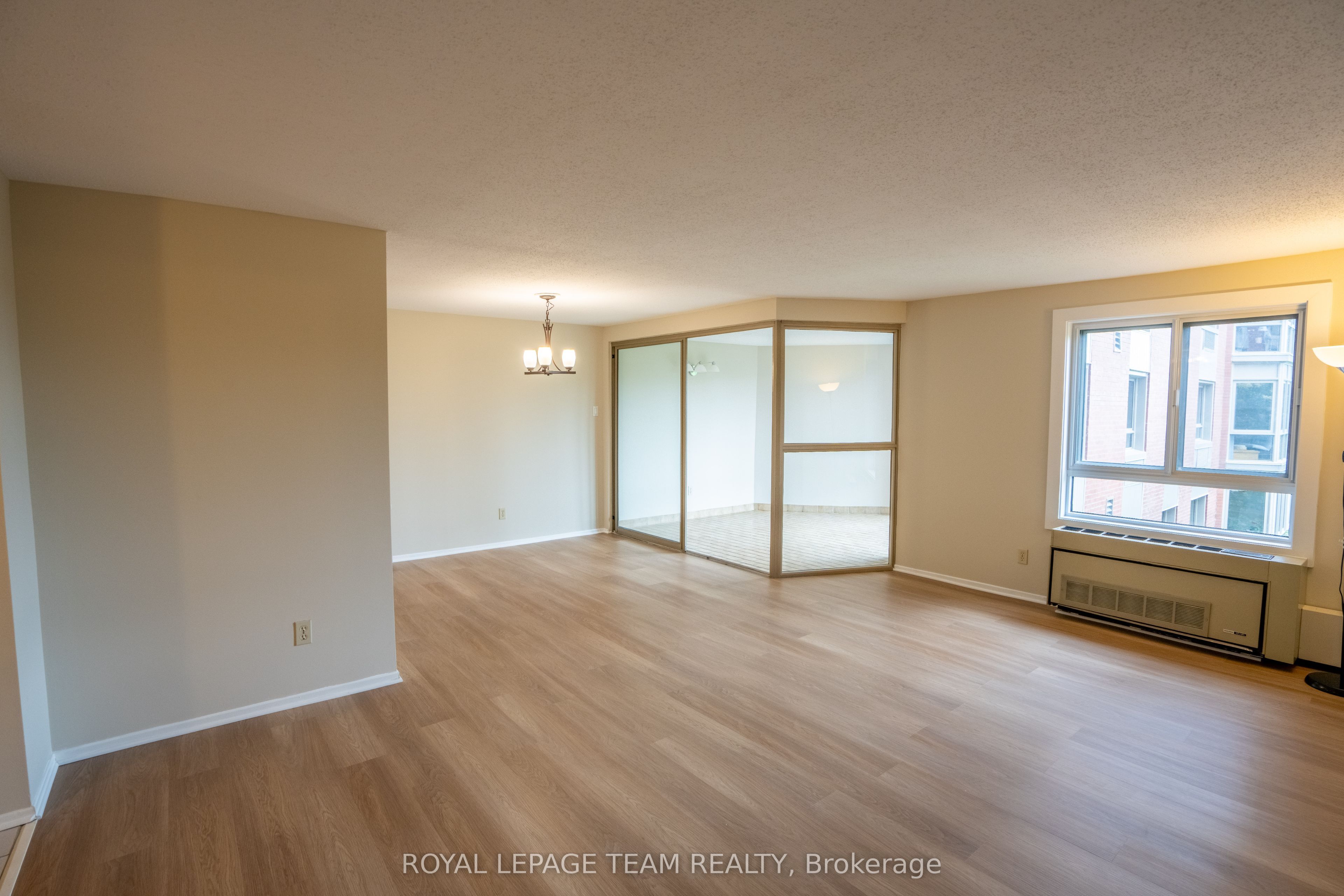 960 Teron Road 401, Kanata, ON K2K 2B6 photo 5