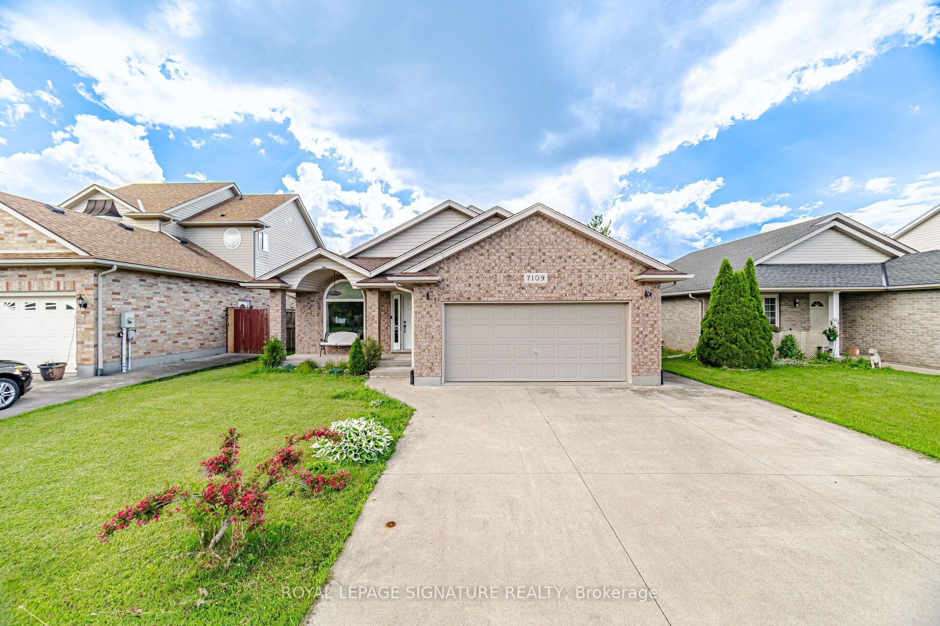 7109 Parkside Road, Niagara Falls, ON L2H 3L6 photo 2