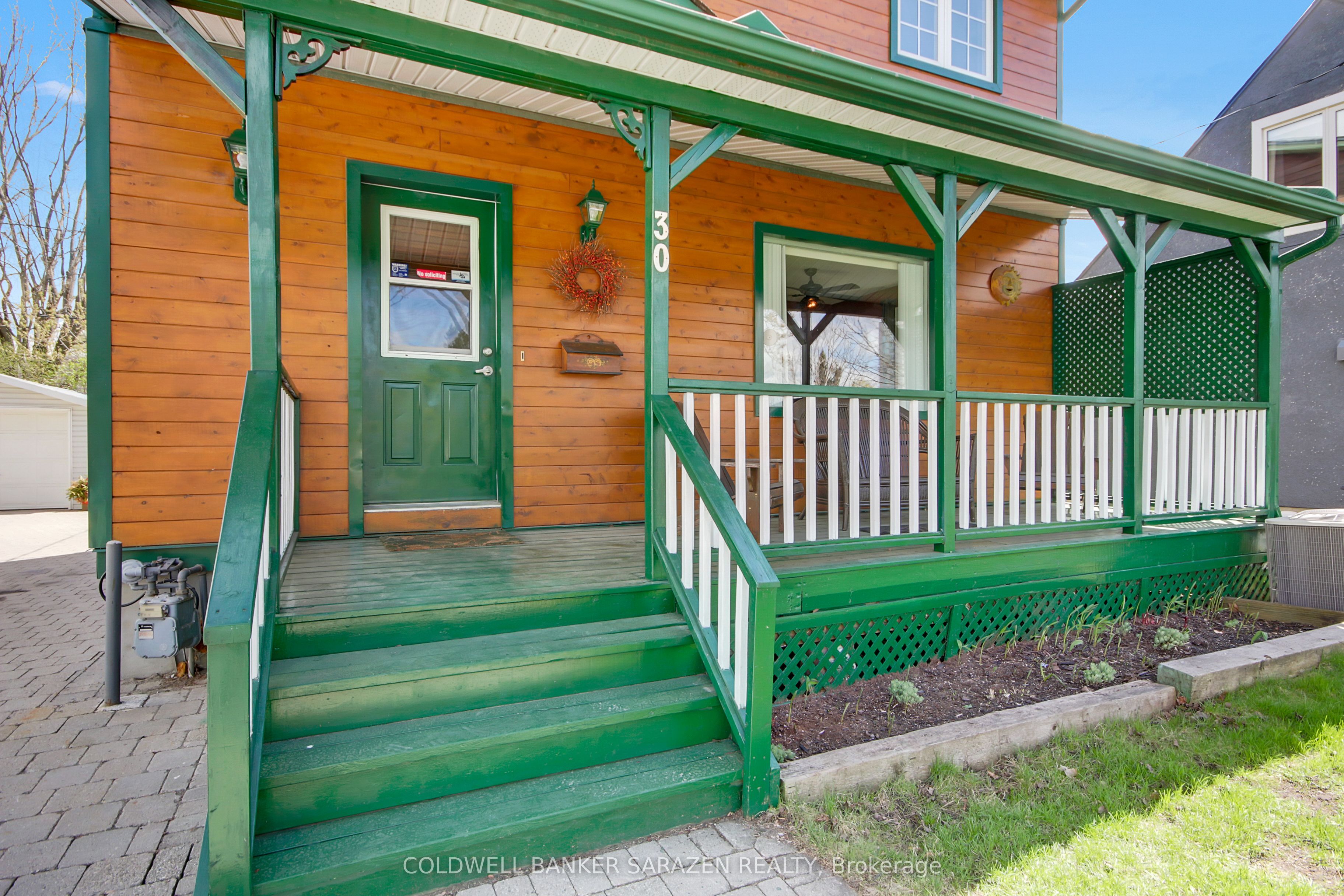 30 Harrold Place, Carlington - Central Park, ON K1Z 7N5 photo 5