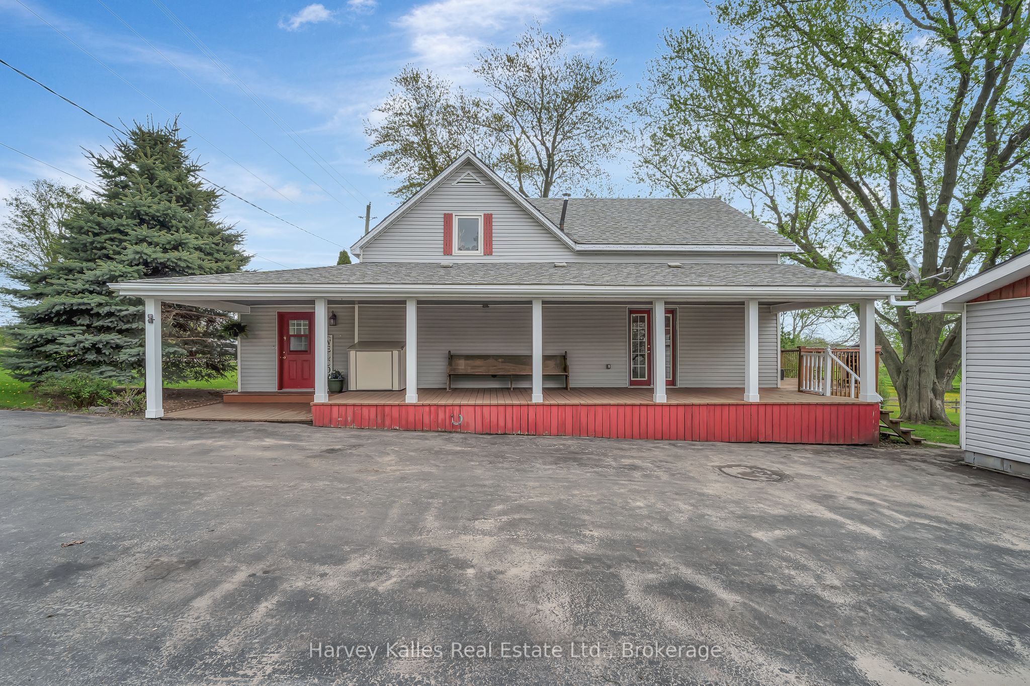 13965 Loyalist Parkway, Prince Edward County, ON K0K 2T0 photo 3