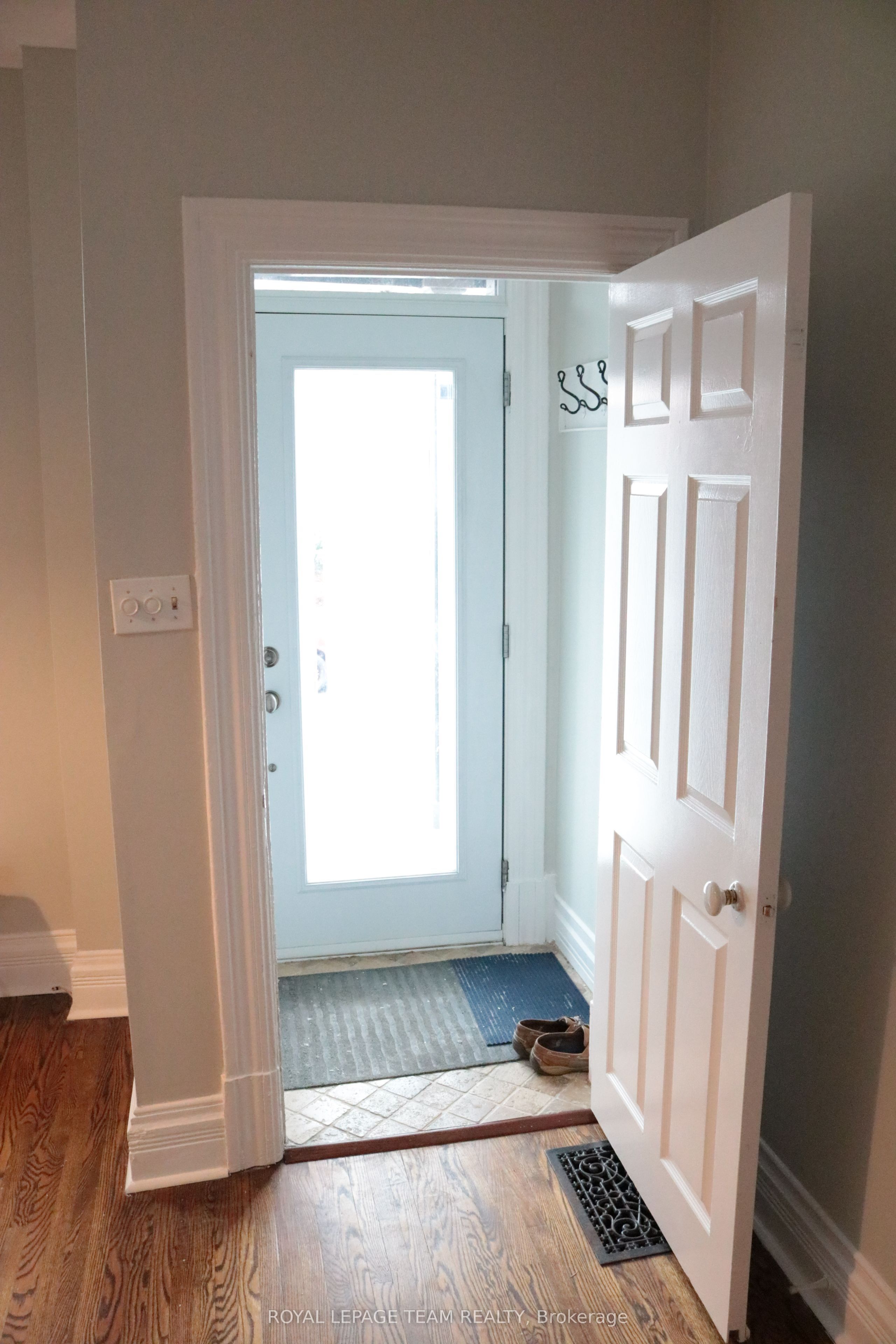 35 Ivy Crescent, New Edinburgh - Lindenlea, ON K1M 1Y1 photo 2
