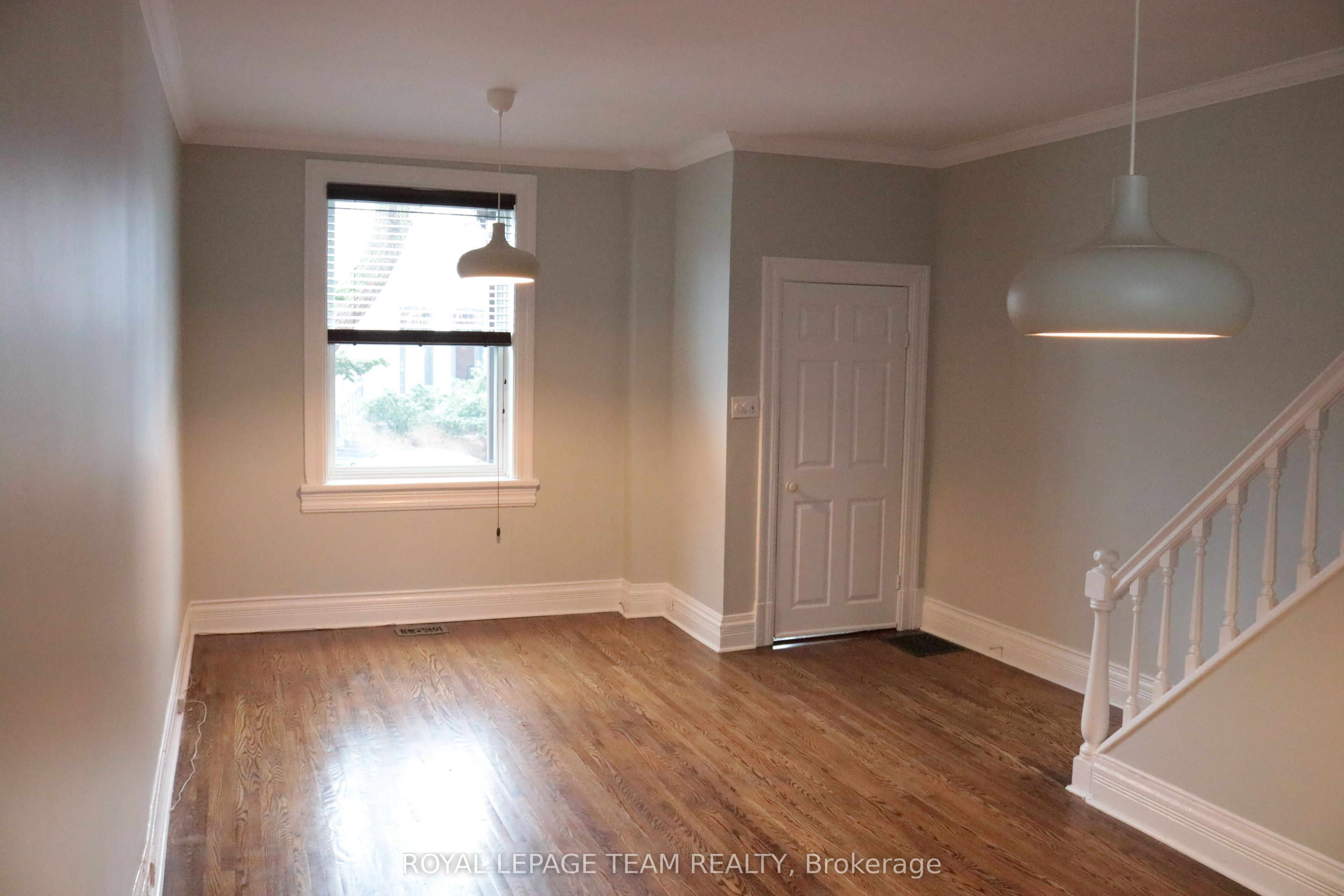35 Ivy Crescent, New Edinburgh - Lindenlea, ON K1M 1Y1 photo 3