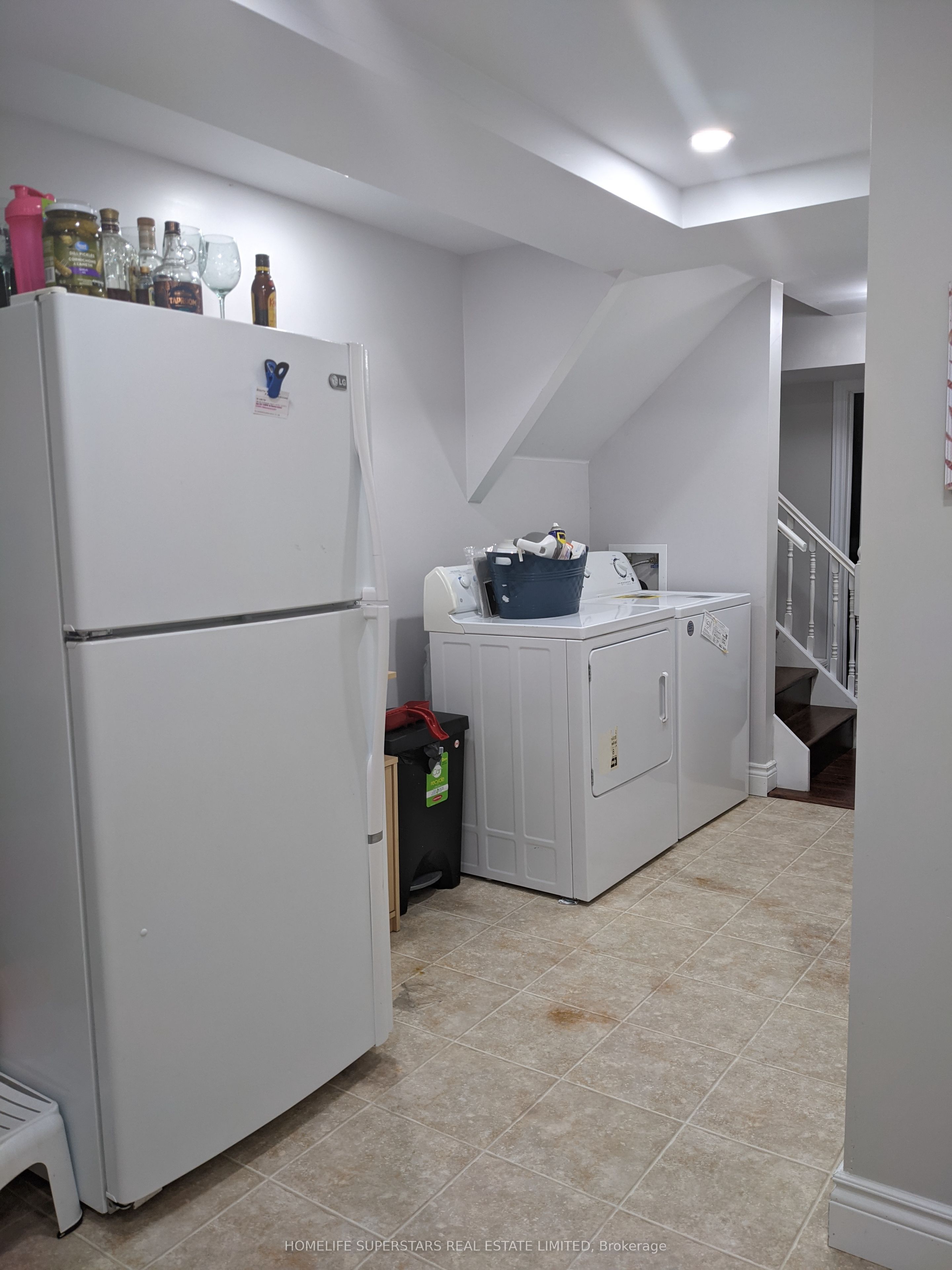2 Hoddle Crescent, Kitchener, ON N2N 2N2 photo 5
