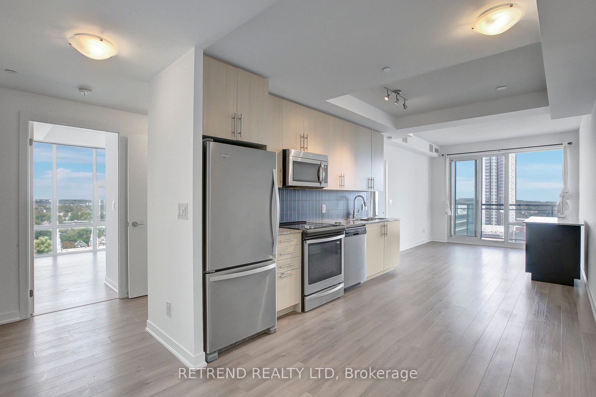 85 Duke Street W 1504, Kitchener, ON N2H 0B7 photo 4