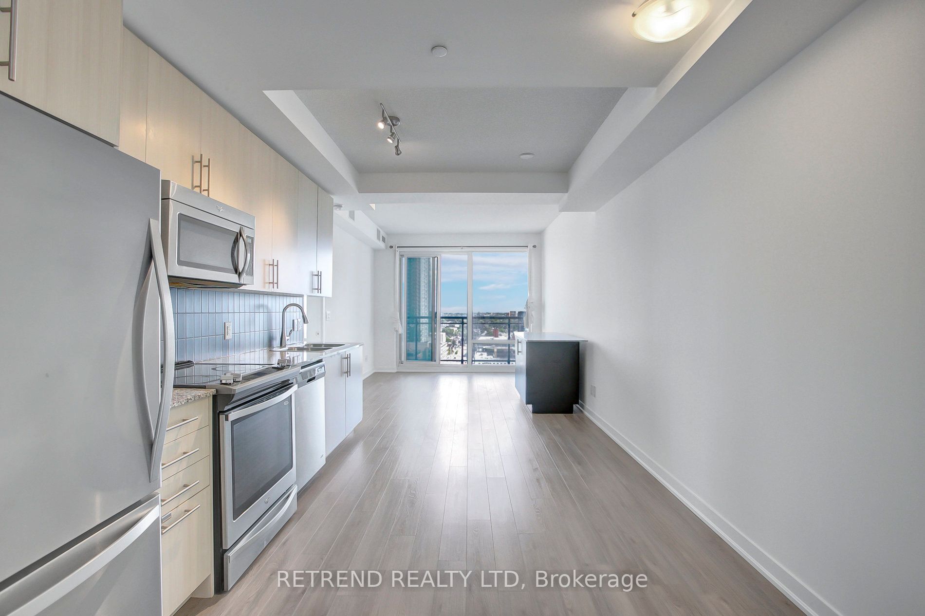 85 Duke Street W 1504, Kitchener, ON N2H 0B7 photo 5