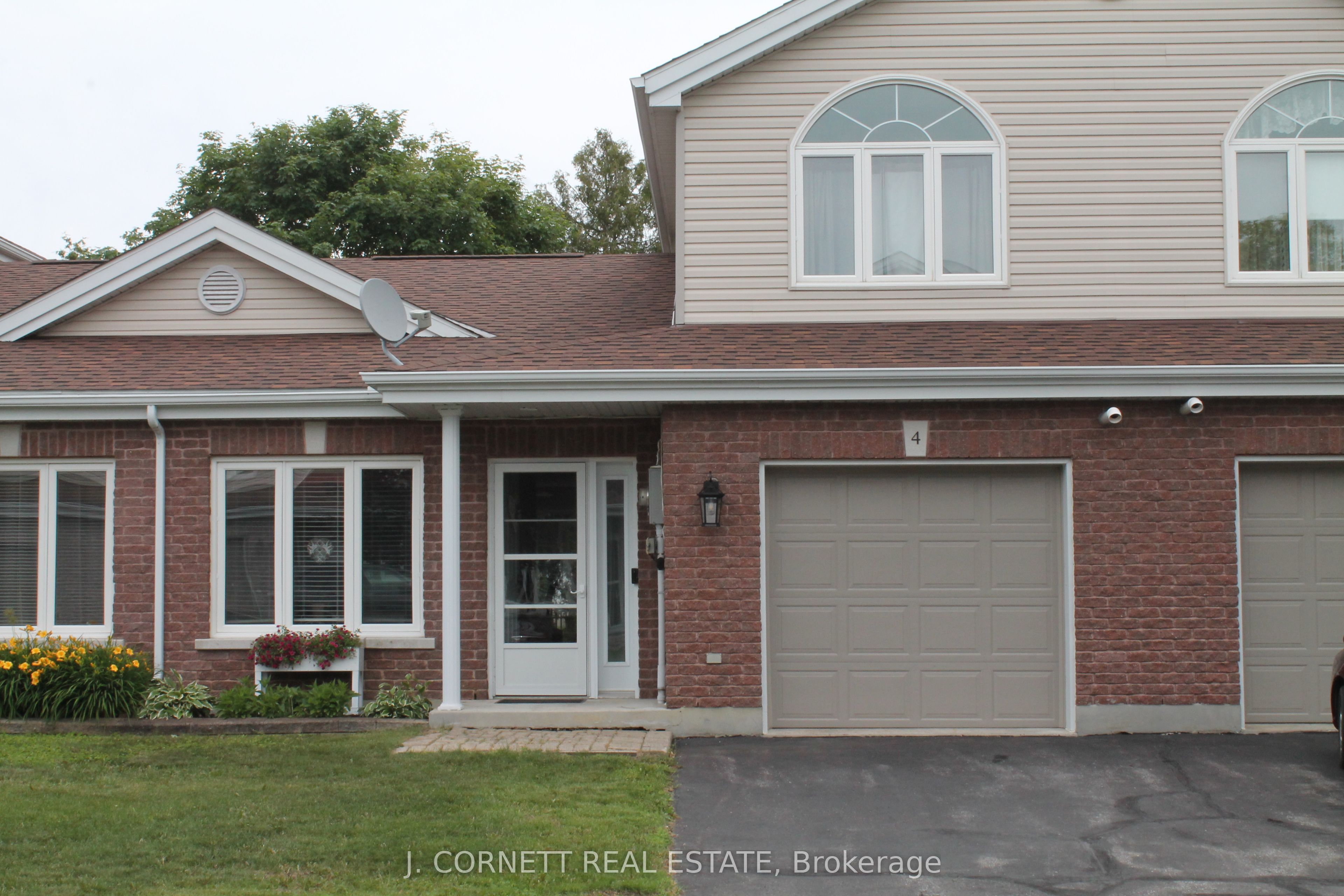 3 Maple Street N 4, South Stormont, ON K0C 1M0 photo 2