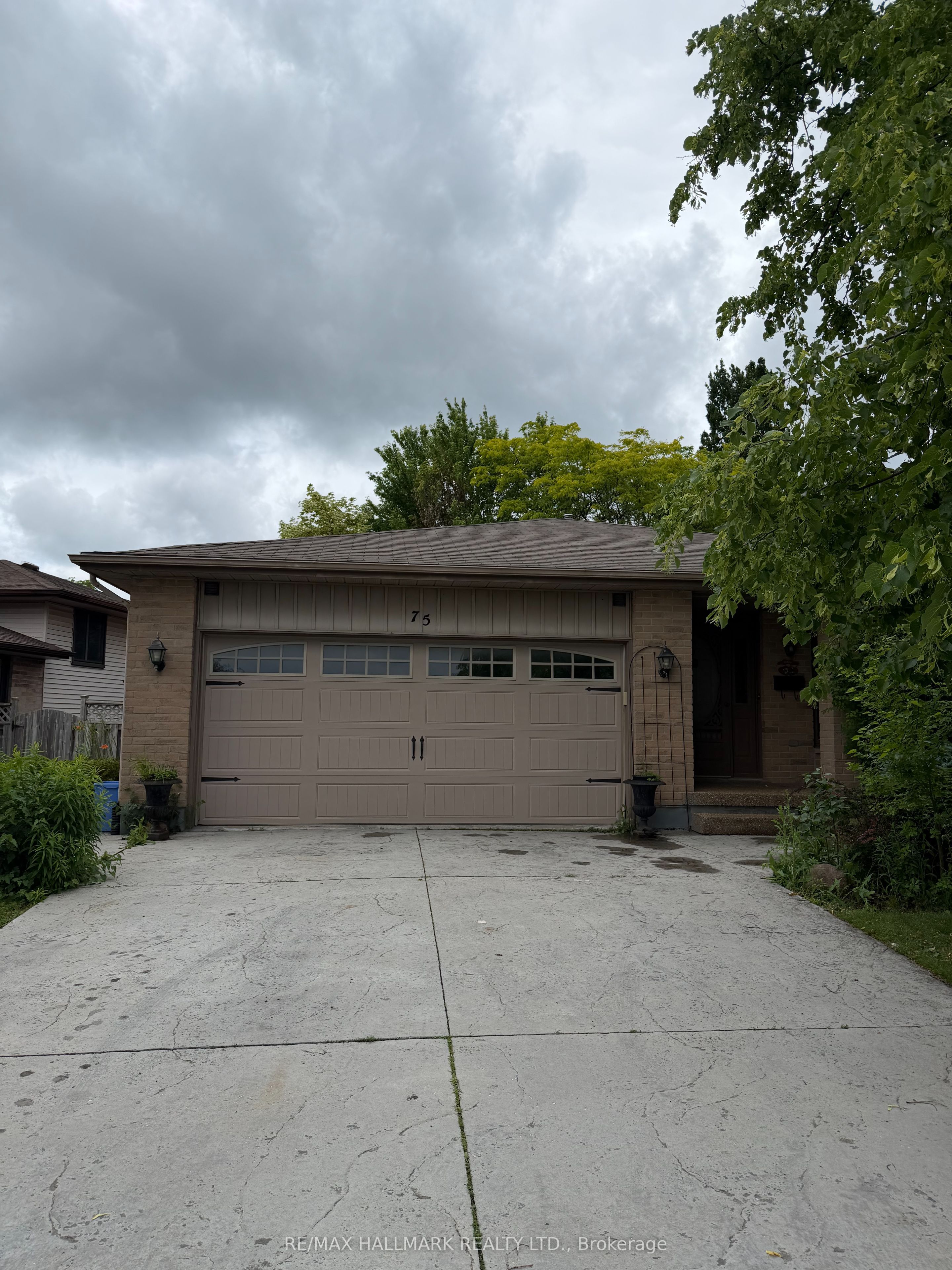 75 GOLFVIEW Crescent, London South, ON N6C 5N4