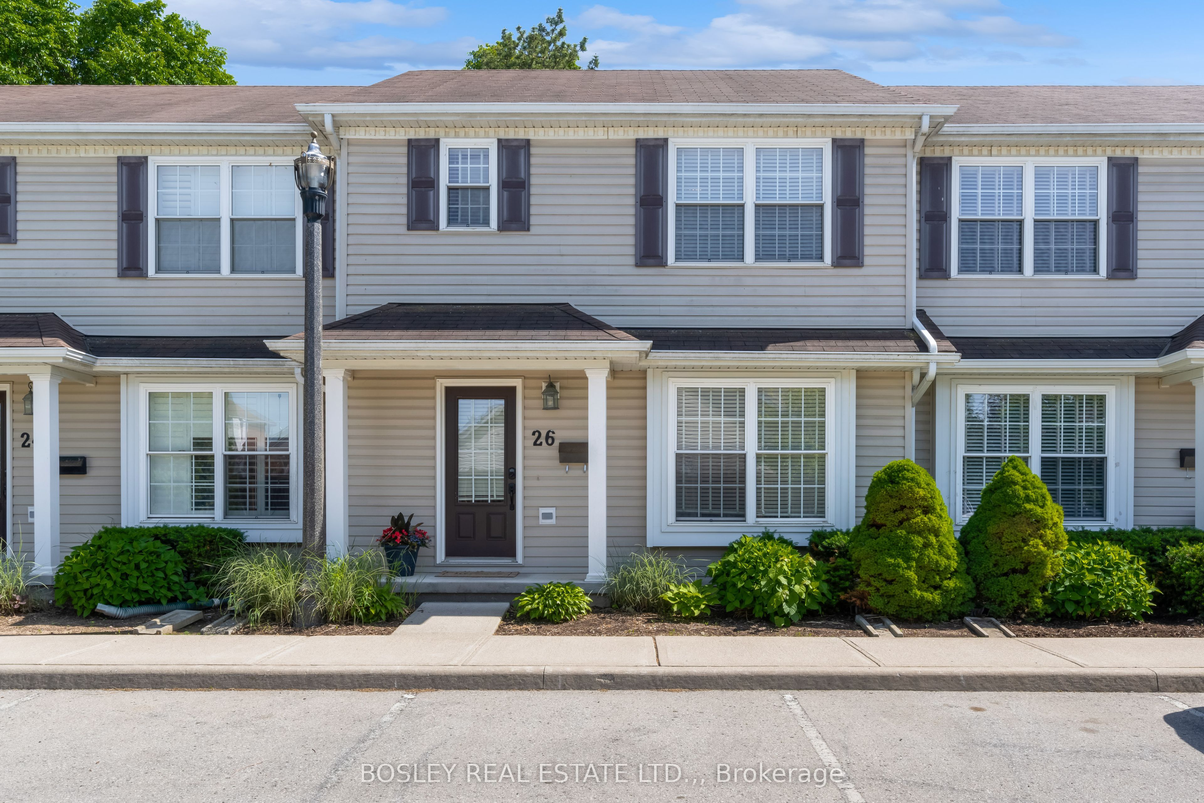 26 Chicory Crescent 3, St. Catharines, ON L2R 0A5 photo 2