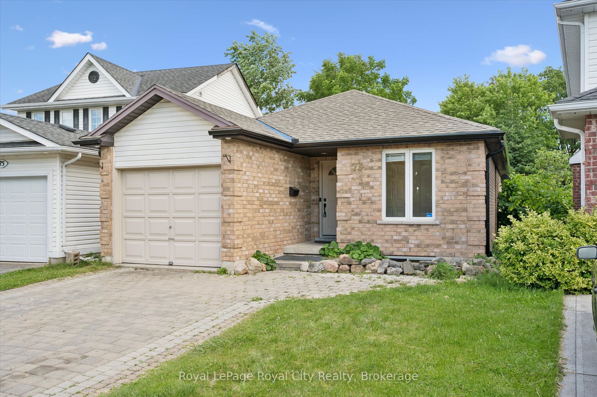 73 Waxwing Crescent, Guelph, ON N1C 1E3 photo 2
