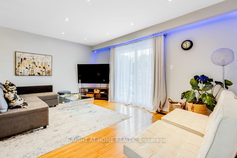 15 Tuna Court, Hamilton, ON L8W 1S1 photo 5