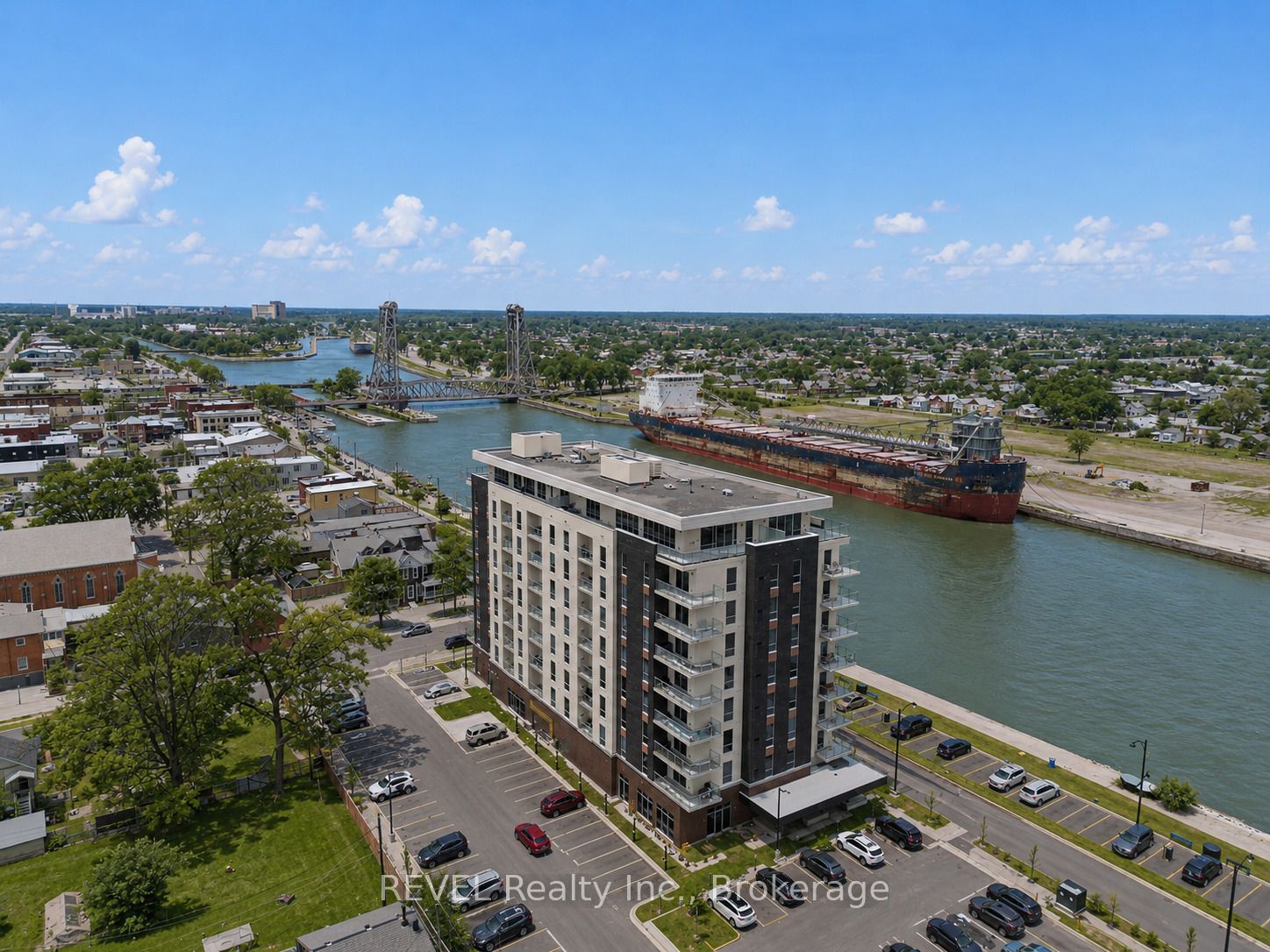 118 West Street 605, Port Colborne, ON L3K 4C9 photo 3