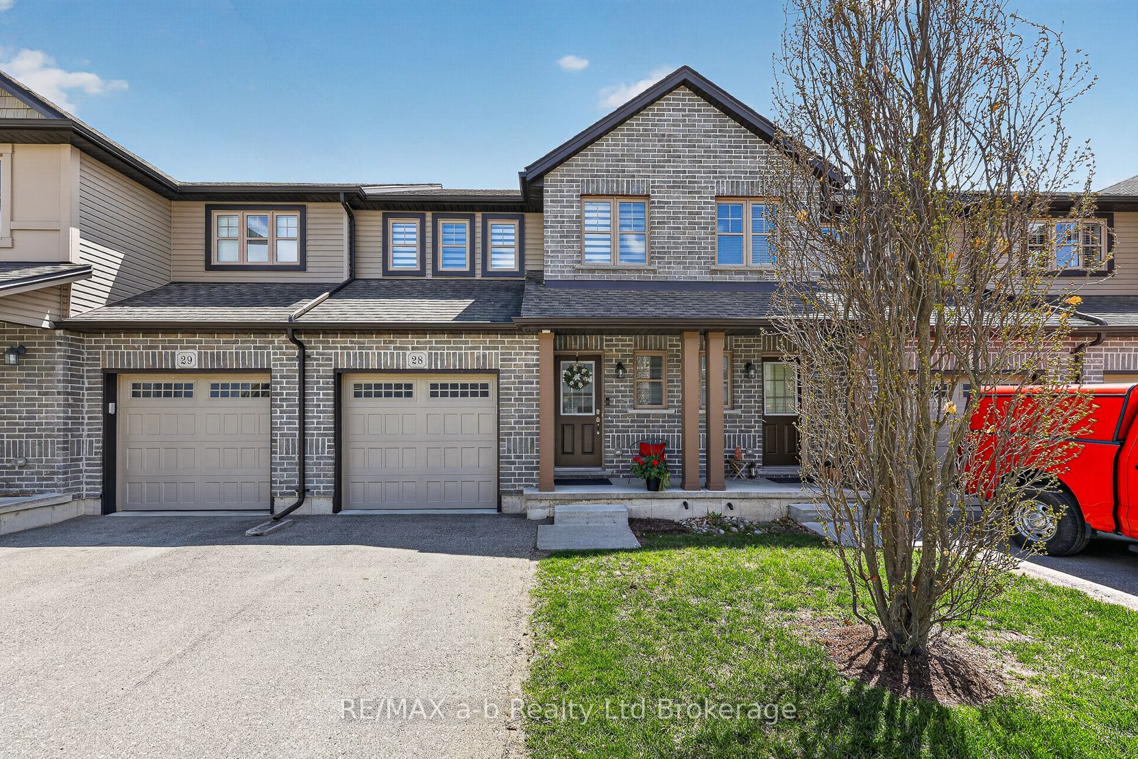 175 INGERSOLL Street N 28, Ingersoll, ON N5C 0B9