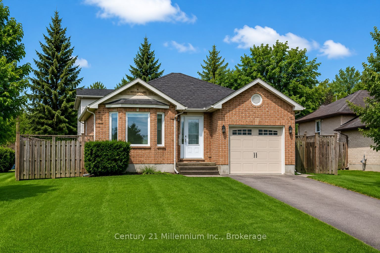 61 Albery Court, Meaford, ON N4L 1J8