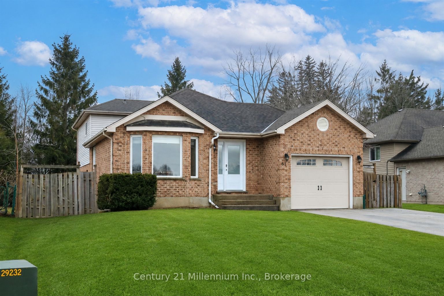 61 Albery Court, Meaford, ON N4L 1J8 photo 3