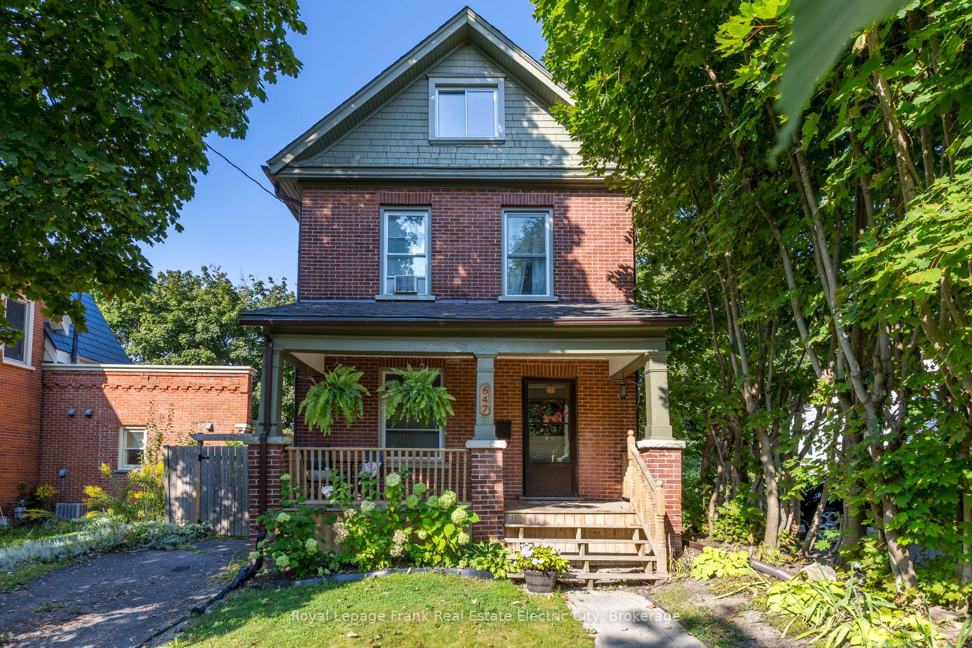 647 Bethune Street, Peterborough, ON K9H 4A2