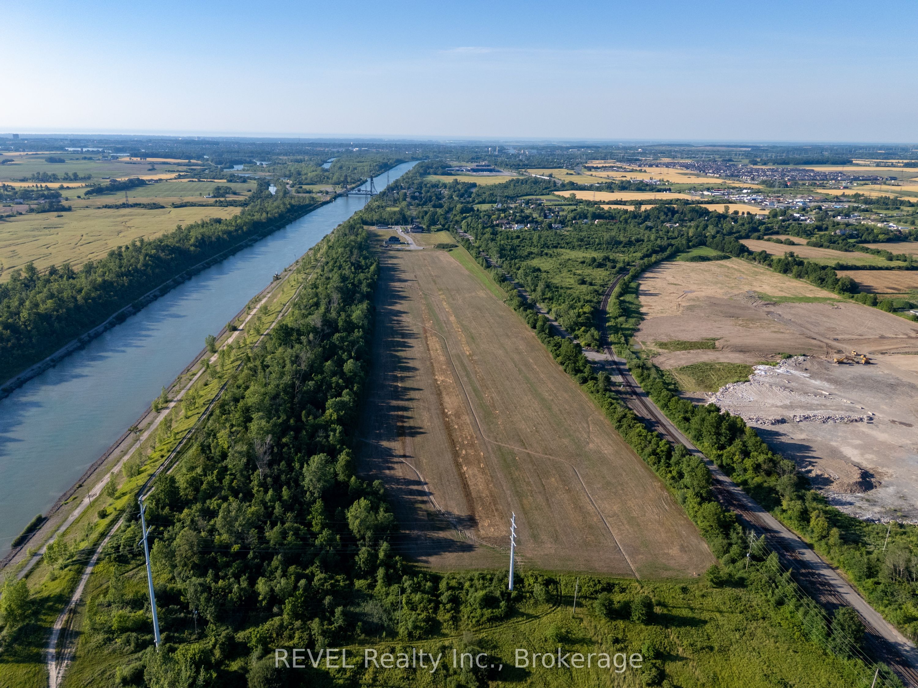 9 Anchor Road, Thorold, ON L0S 1A0