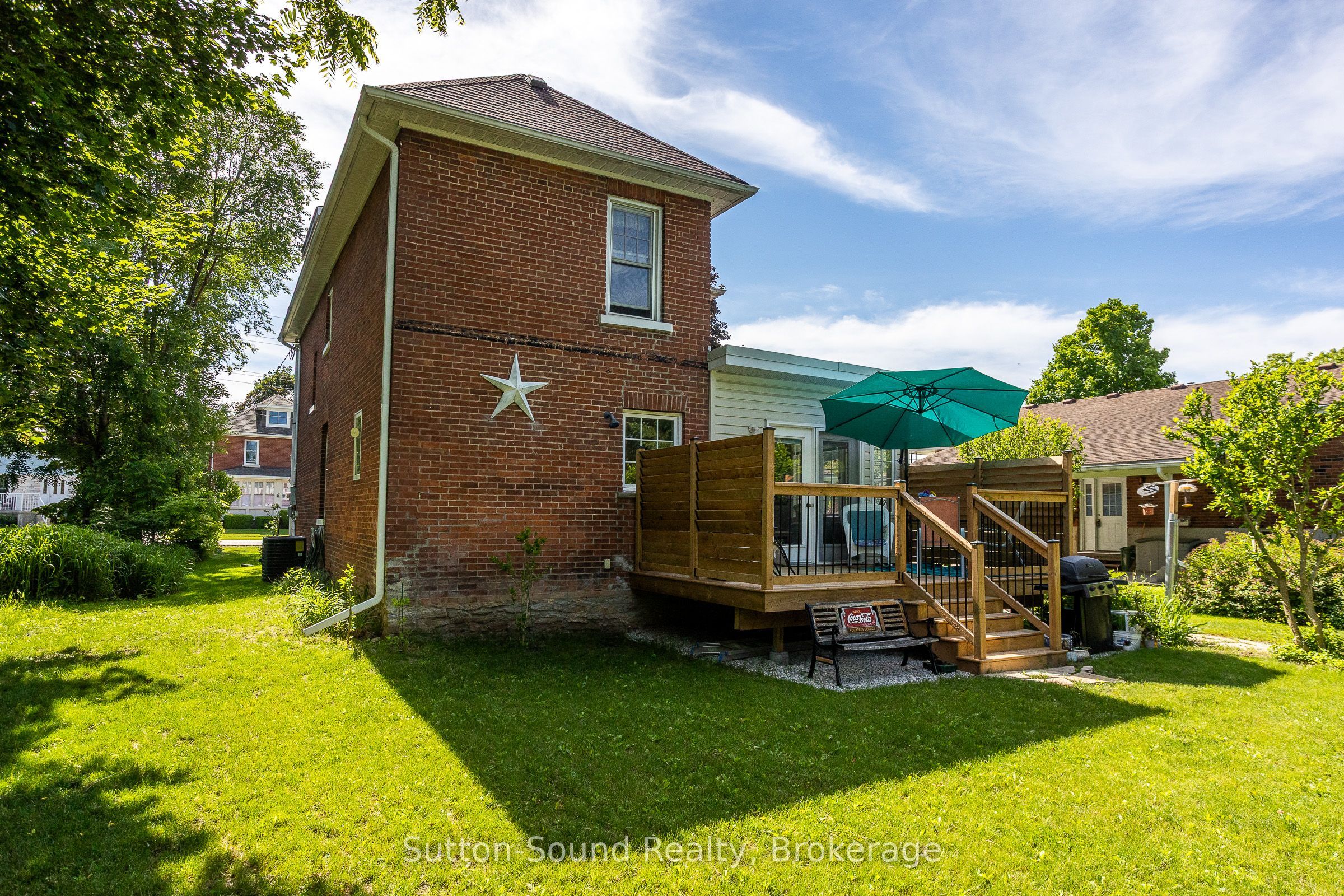1762 6th Avenue E, Owen Sound, ON N4K 2V8 photo 3