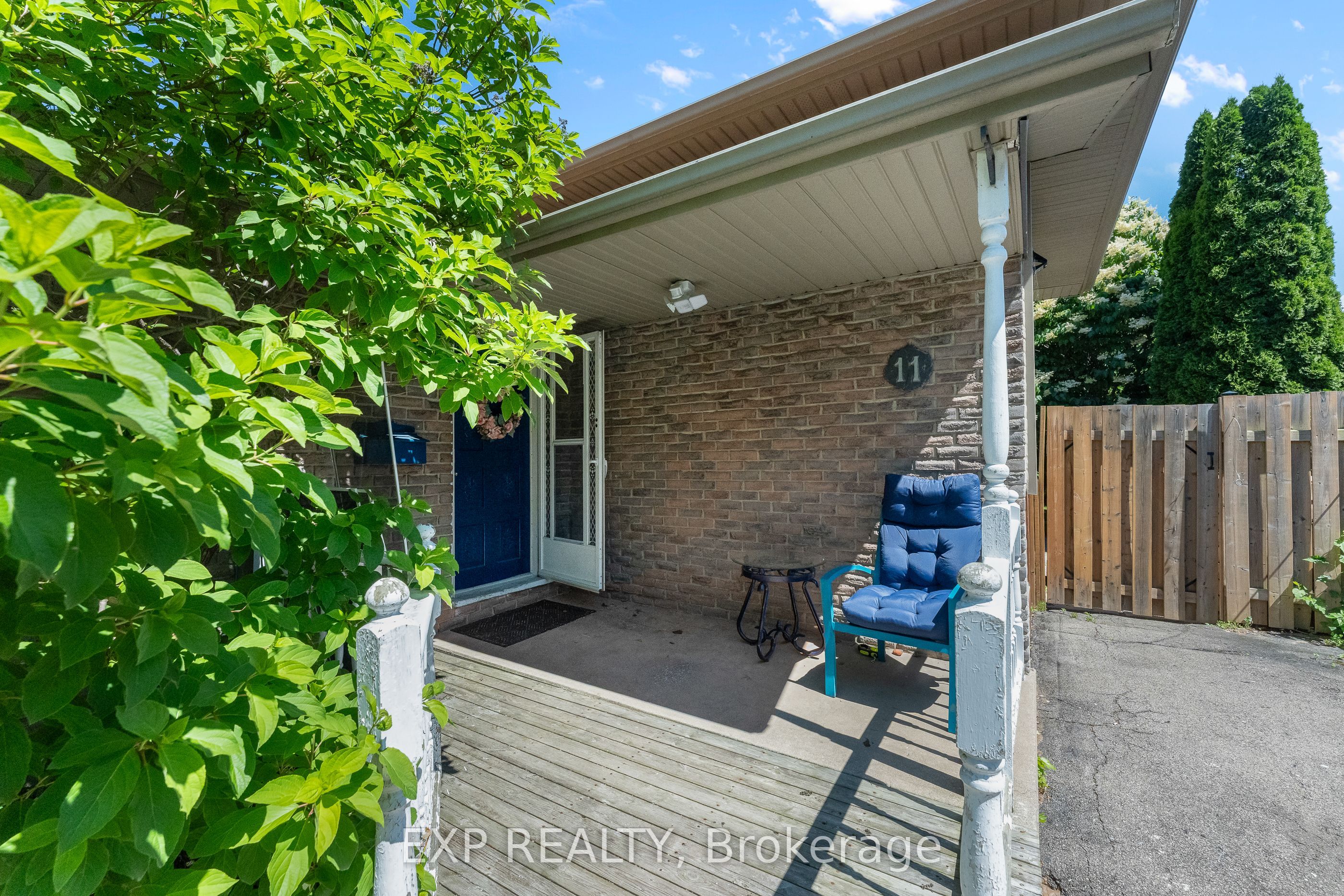 11 Abraham Drive, St. Catharines, ON L2M 6K7 photo 4