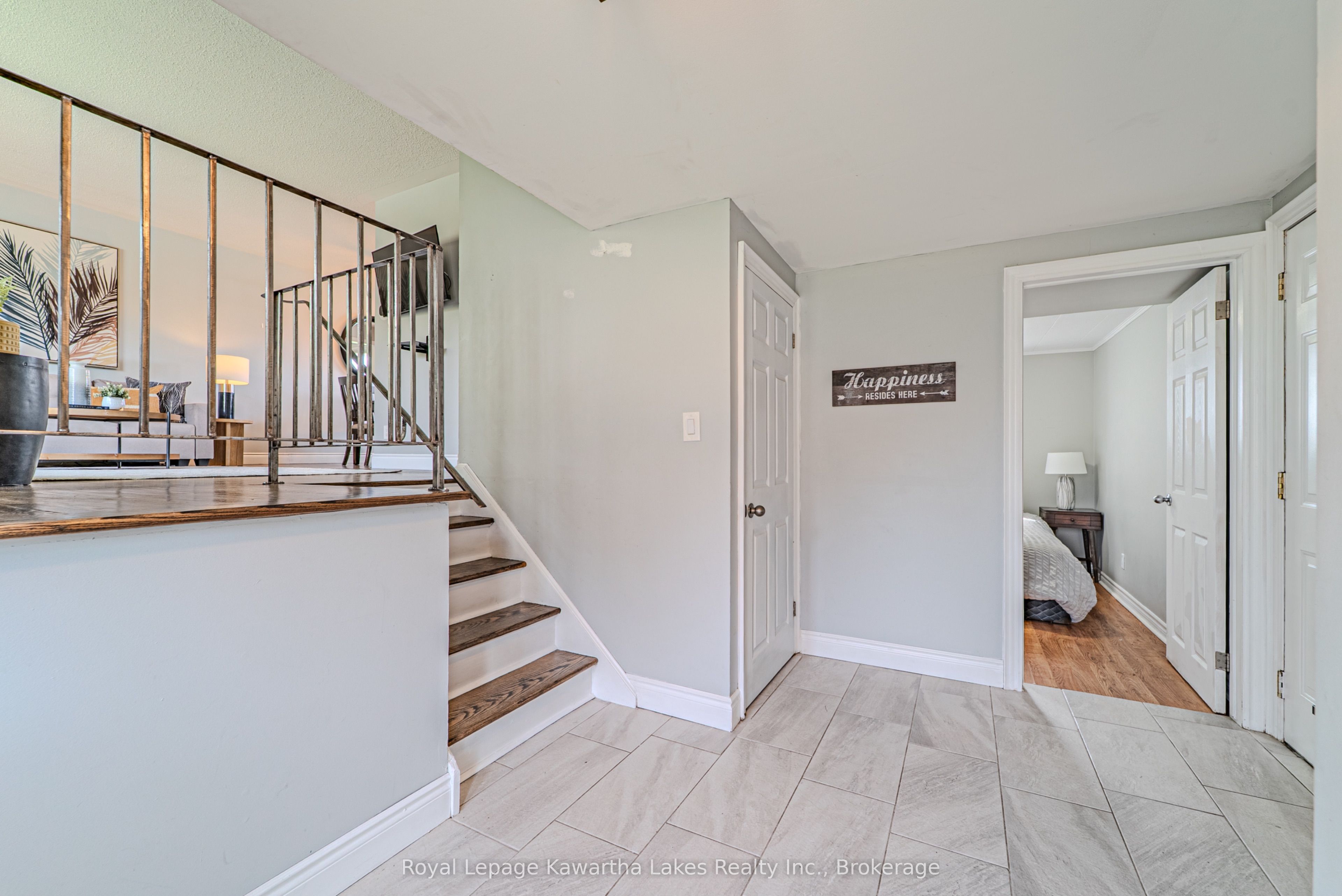 645 Hayden Crescent, Cobourg, ON K9A 2V4 photo 5