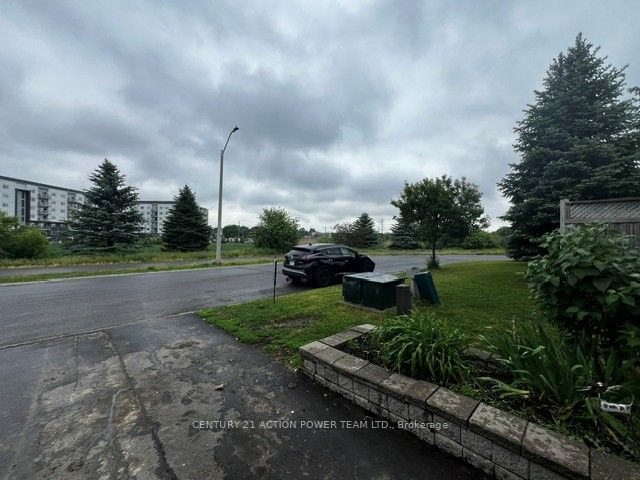 377 Brigitta Street, Kanata, ON K2S 0J1 photo 5